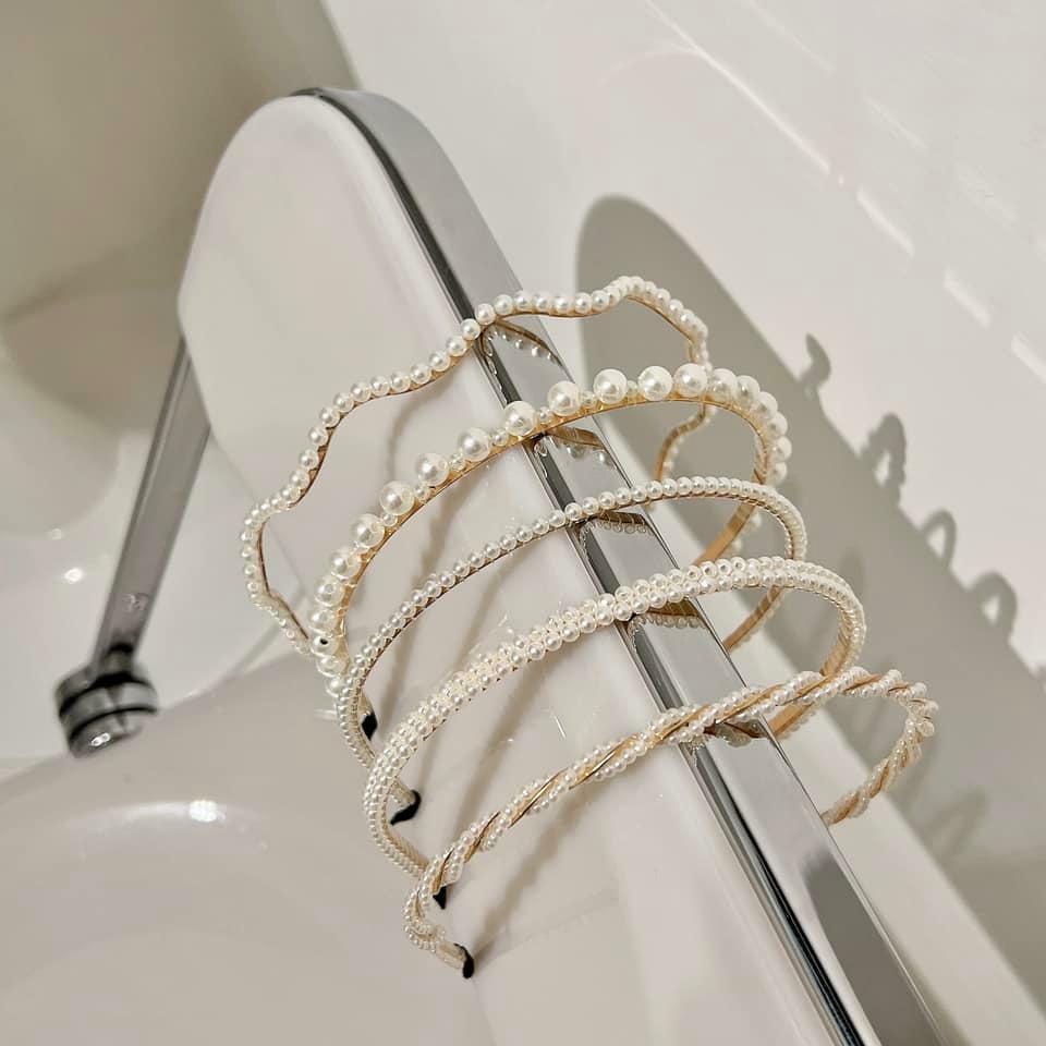 華燈初上復古係珍珠髮箍。五款