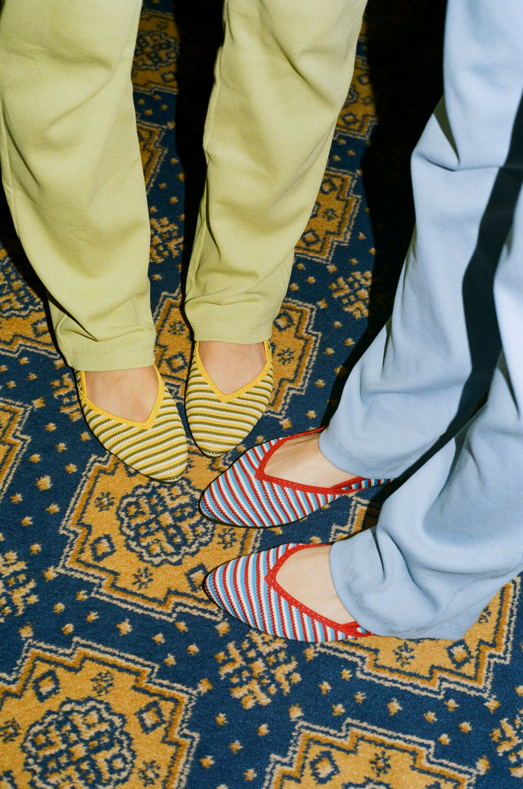 平底鞋穿搭推薦-假期女孩平底鞋