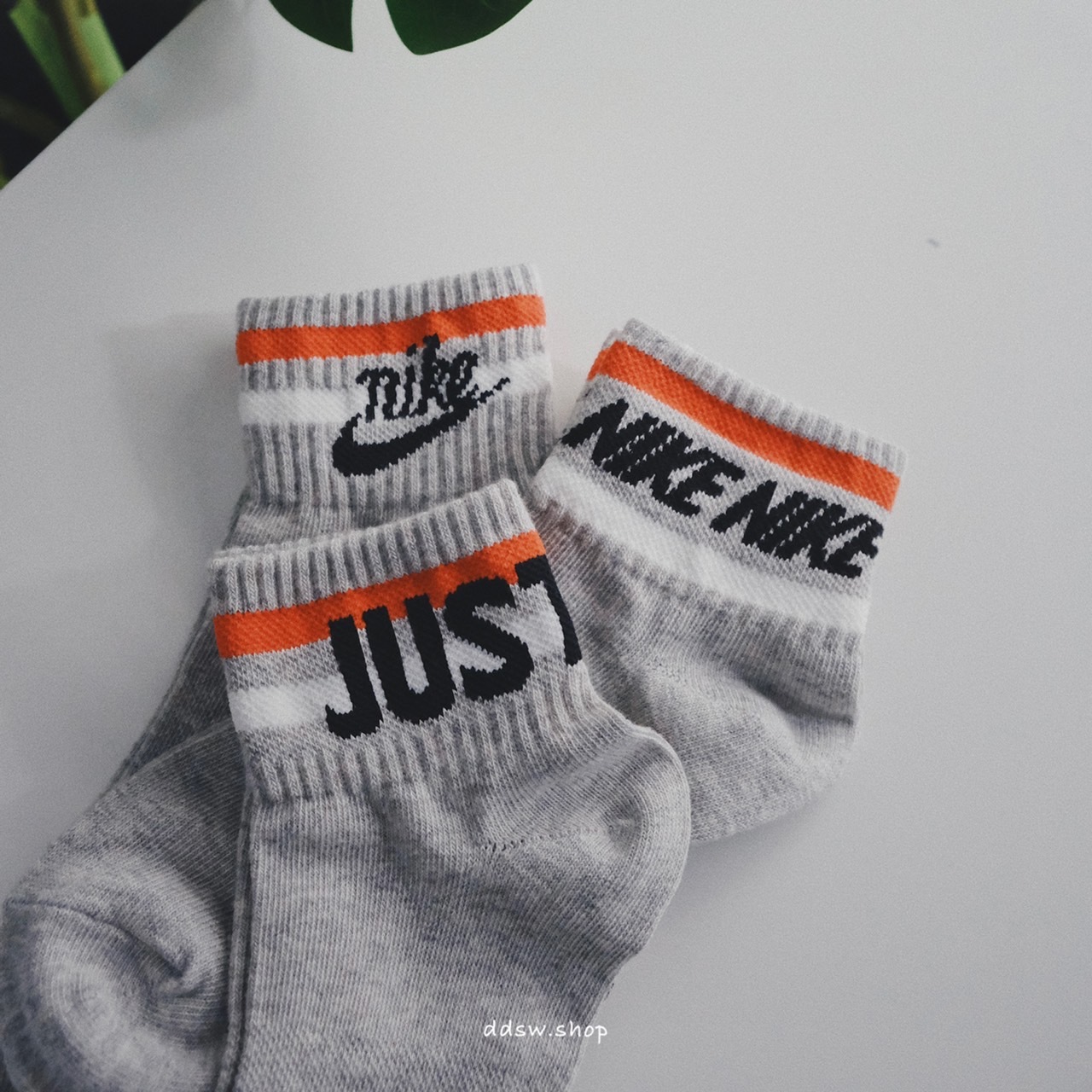 Nike JUST DO IT LOGO條紋 中筒襪 襪子