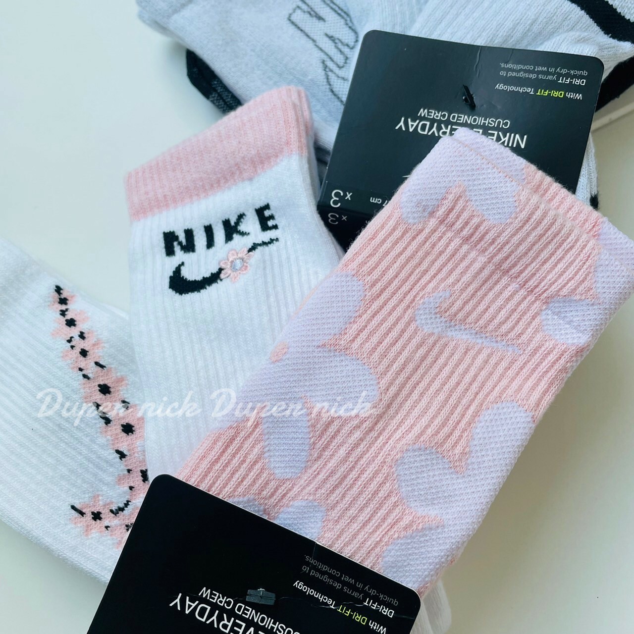 NIKE EVERYDAY 白粉櫻花 白灰LOGO 長襪