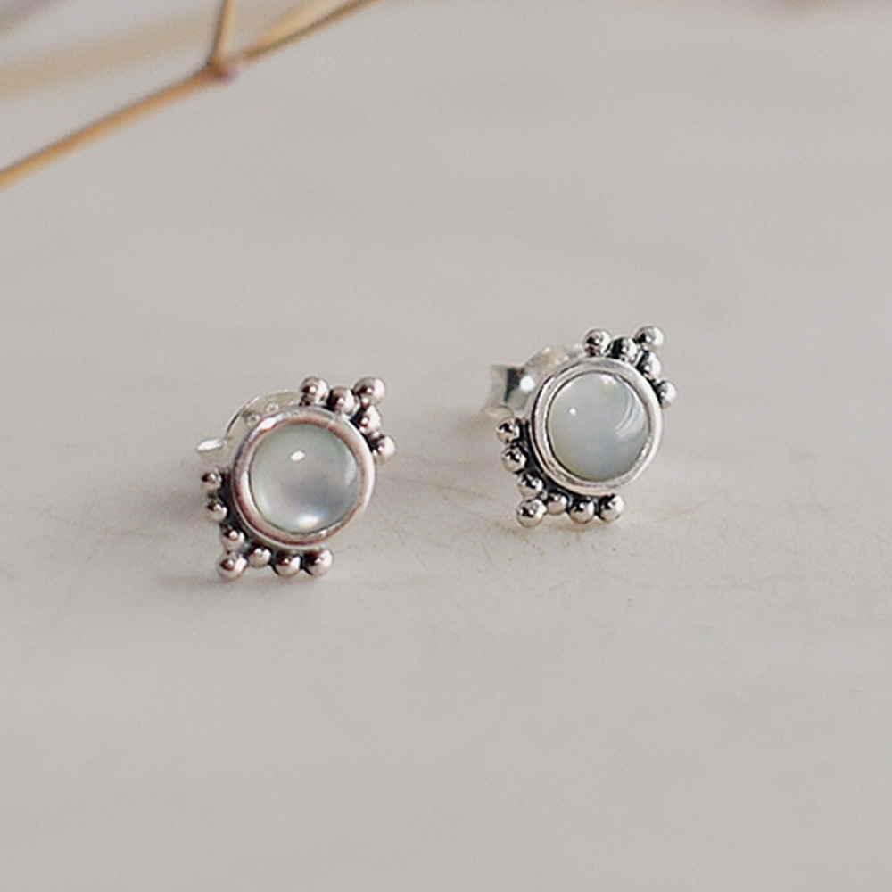 魔鏡啊魔鏡純銀耳環(珍珠母貝)/SE569