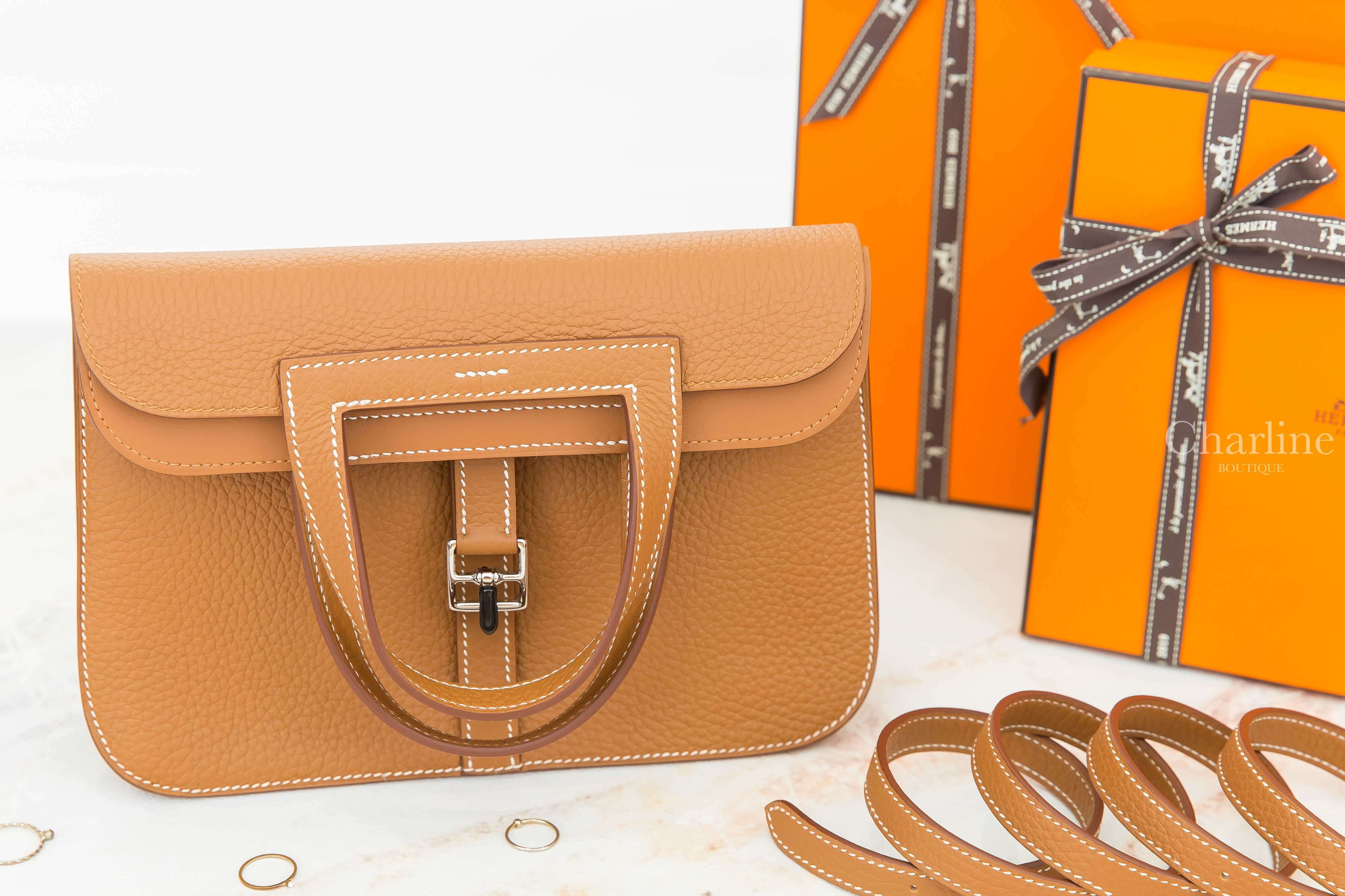 Hermès Sac Halzan 25cm 37 Gold Taurillon Clemence Z刻焦糖色銀釦手提肩背包-Charline Boutique 精品代購