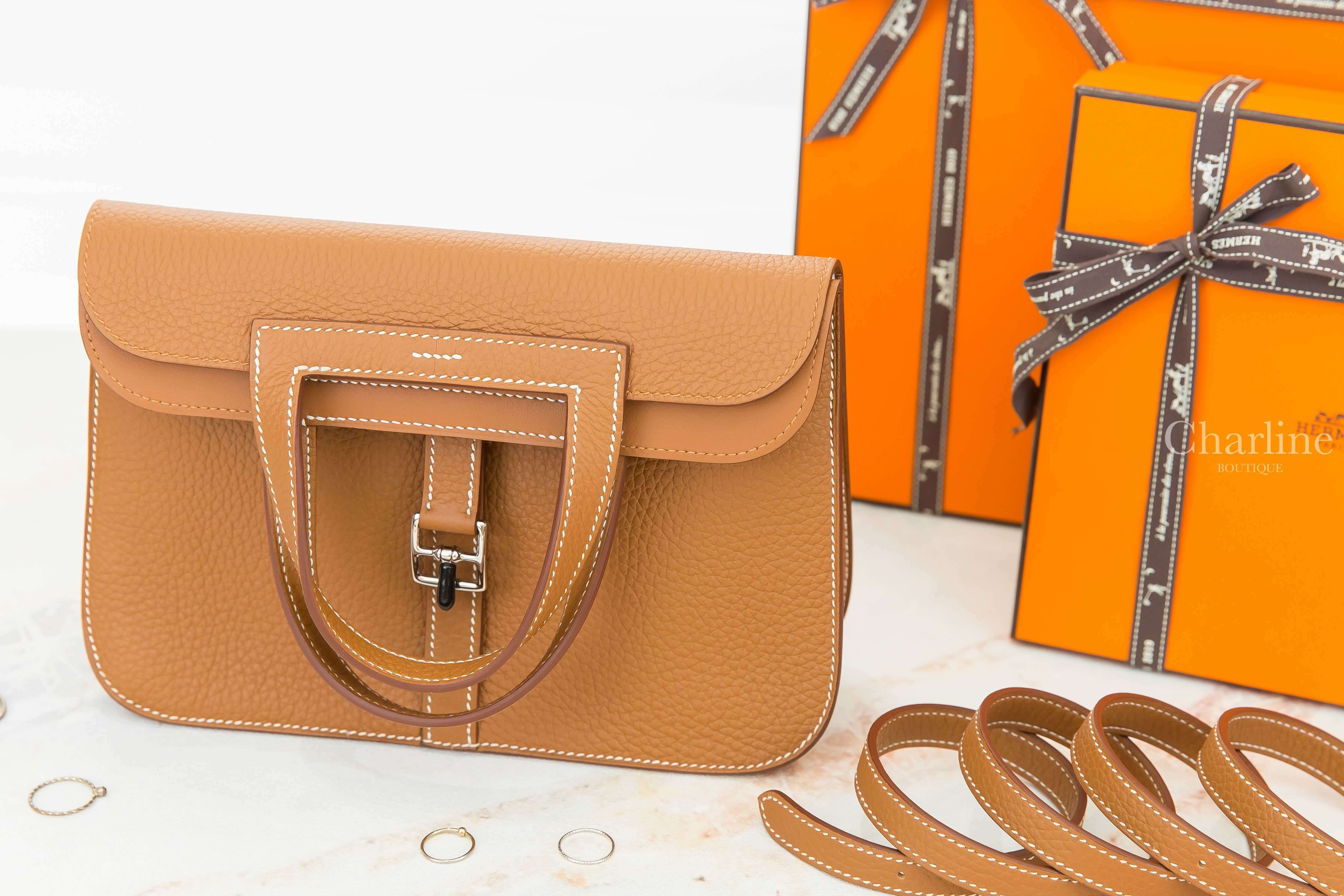 Hermès Sac Halzan 25cm 37 Gold Taurillon Clemence Z刻焦糖色銀釦手提肩背包-Charline Boutique 精品代購