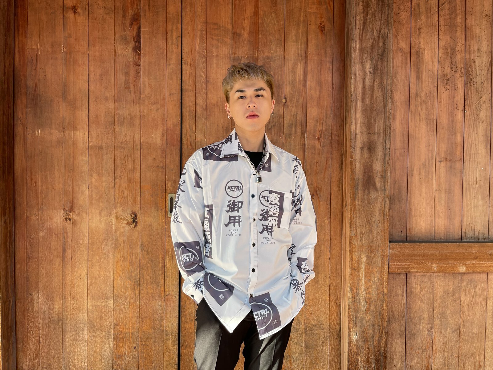 XCTRL 日式LOGO白-長袖襯衫