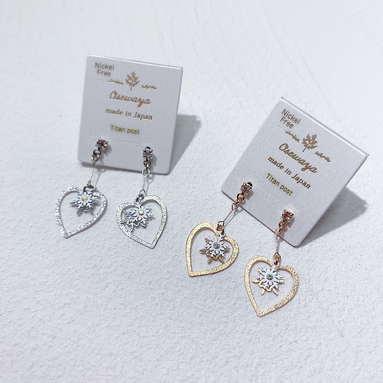 [日本制] 雪花心形耳環