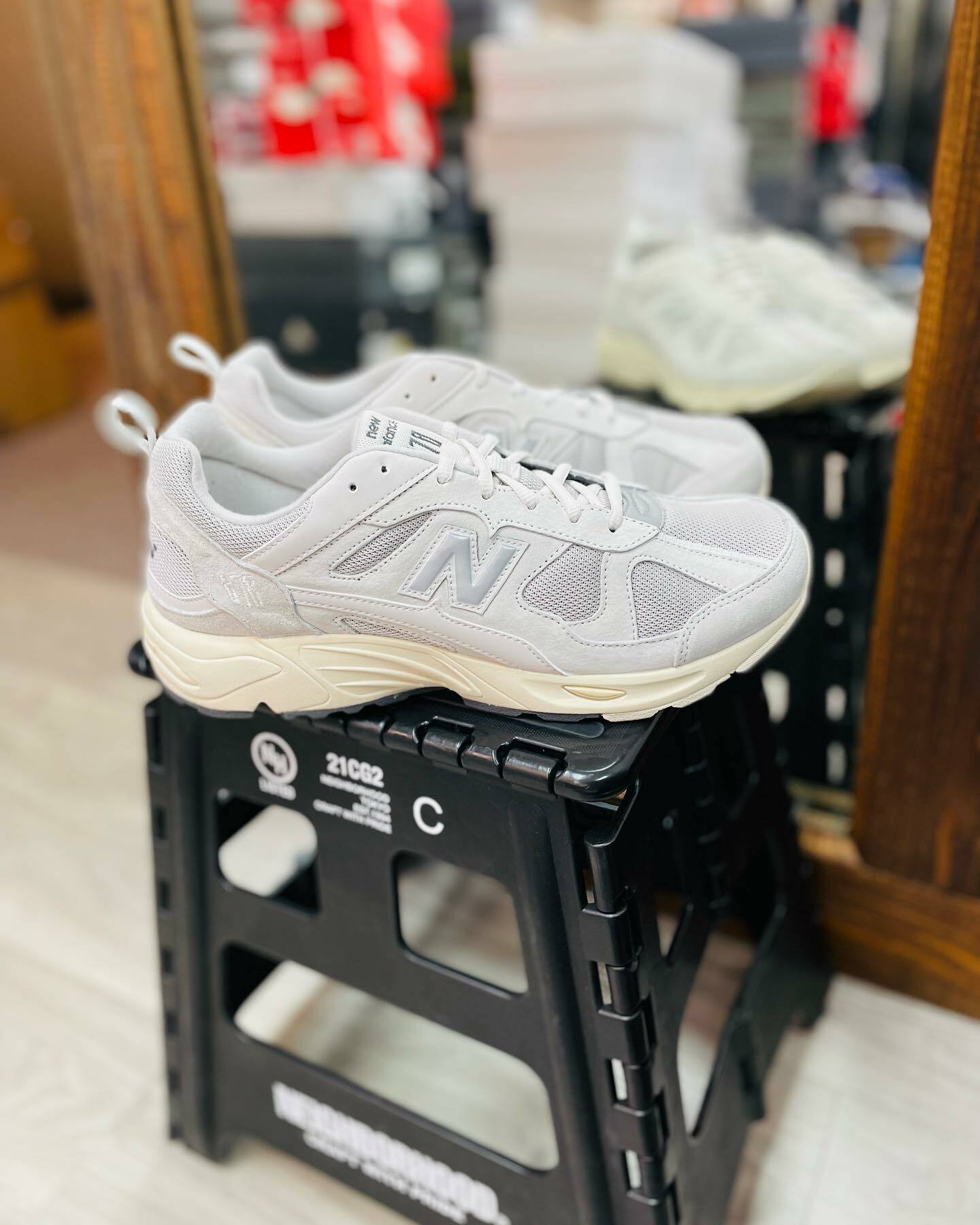 {現貨} New Balance CM878MA1 "淺灰奶油底”