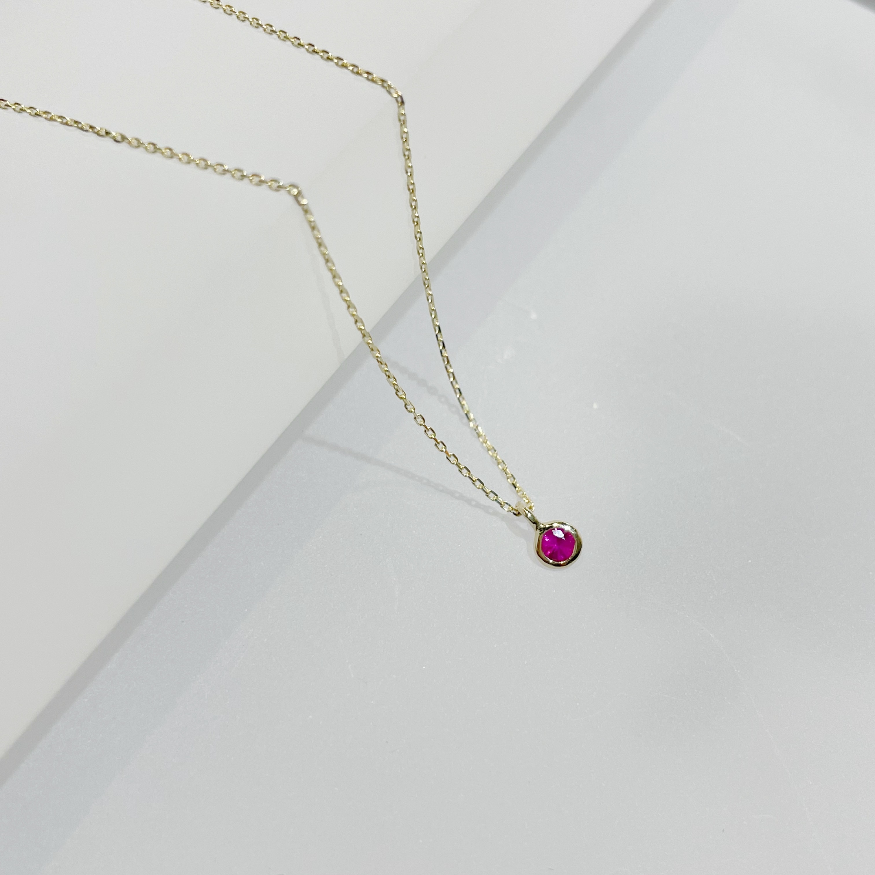 14K Lego鑽面小圓紅寶石鎖骨鏈