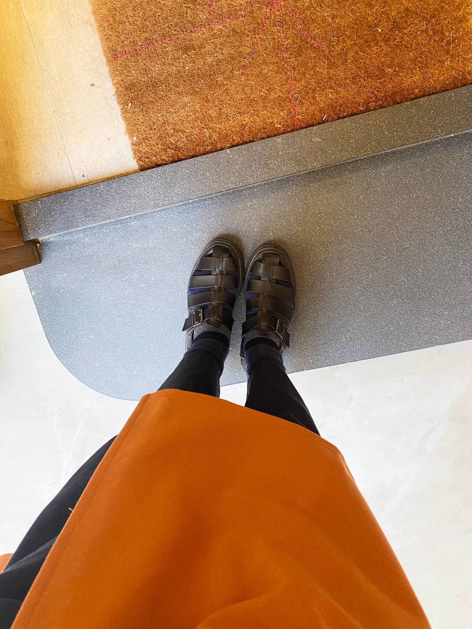 森活日好深摺工作寬褲-鹽海苔