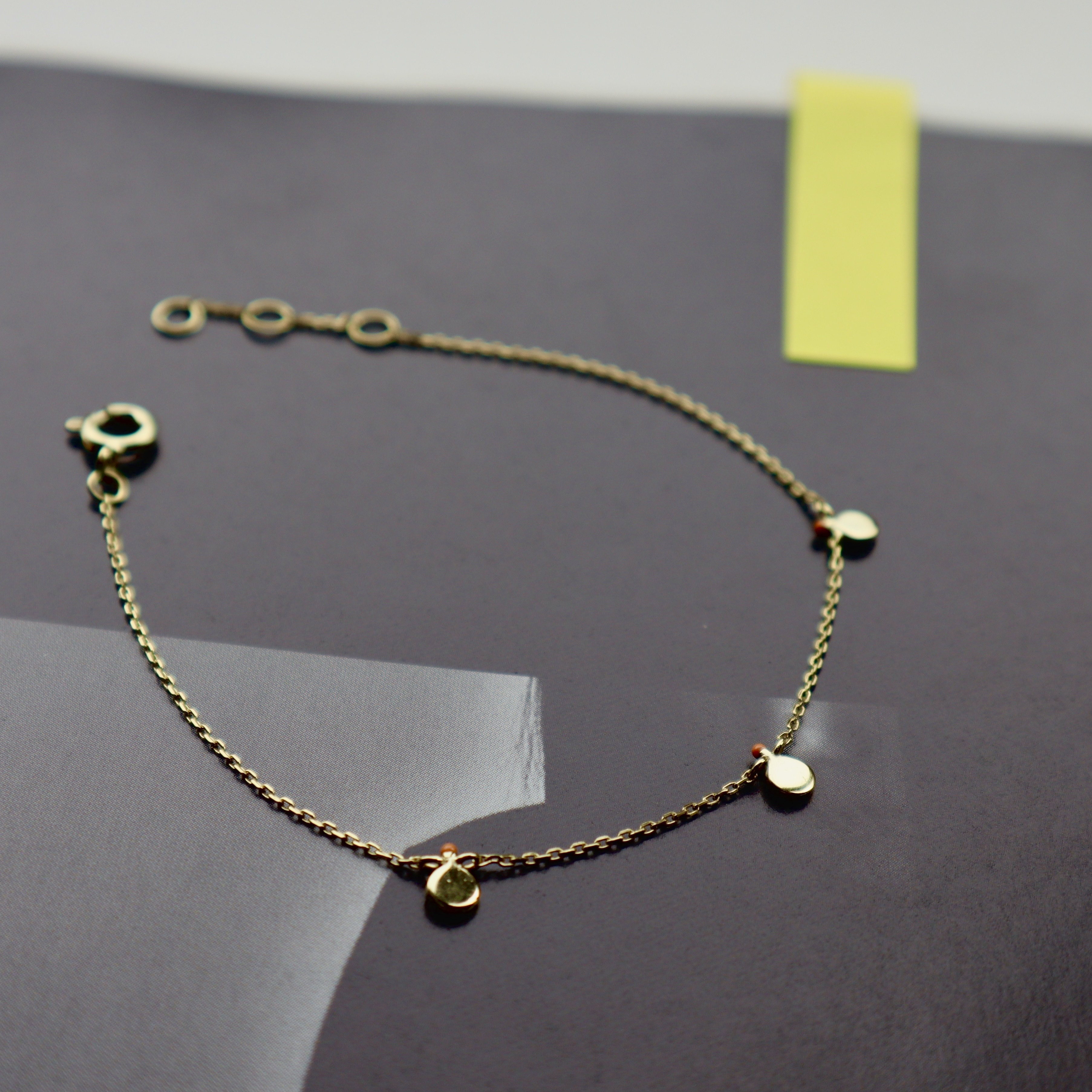 Silver / 閃爍珊瑚橘手鍊