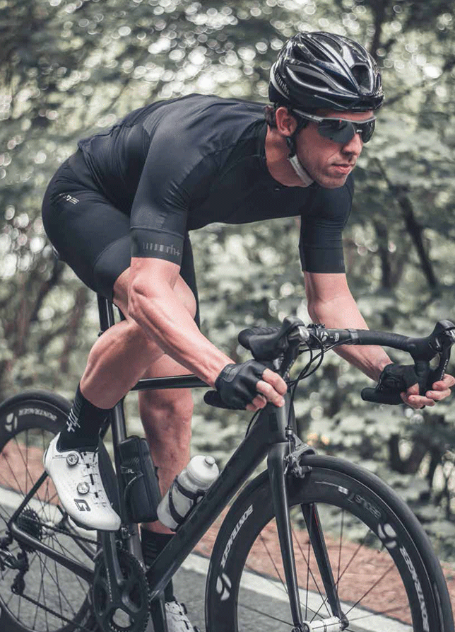 ZeroRH,男車衣,男車褲,義大利,,自行車推薦,單車推薦,車衣推薦,車褲推薦,環法推薦,自行車衣,公路車,自行車褲,三鐵,單車推薦