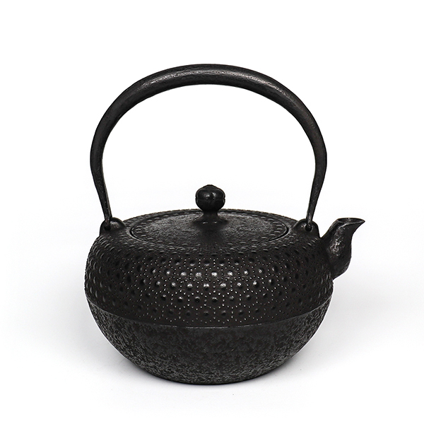 【岩鑄】姥口龜甲 鐵壺1.1L