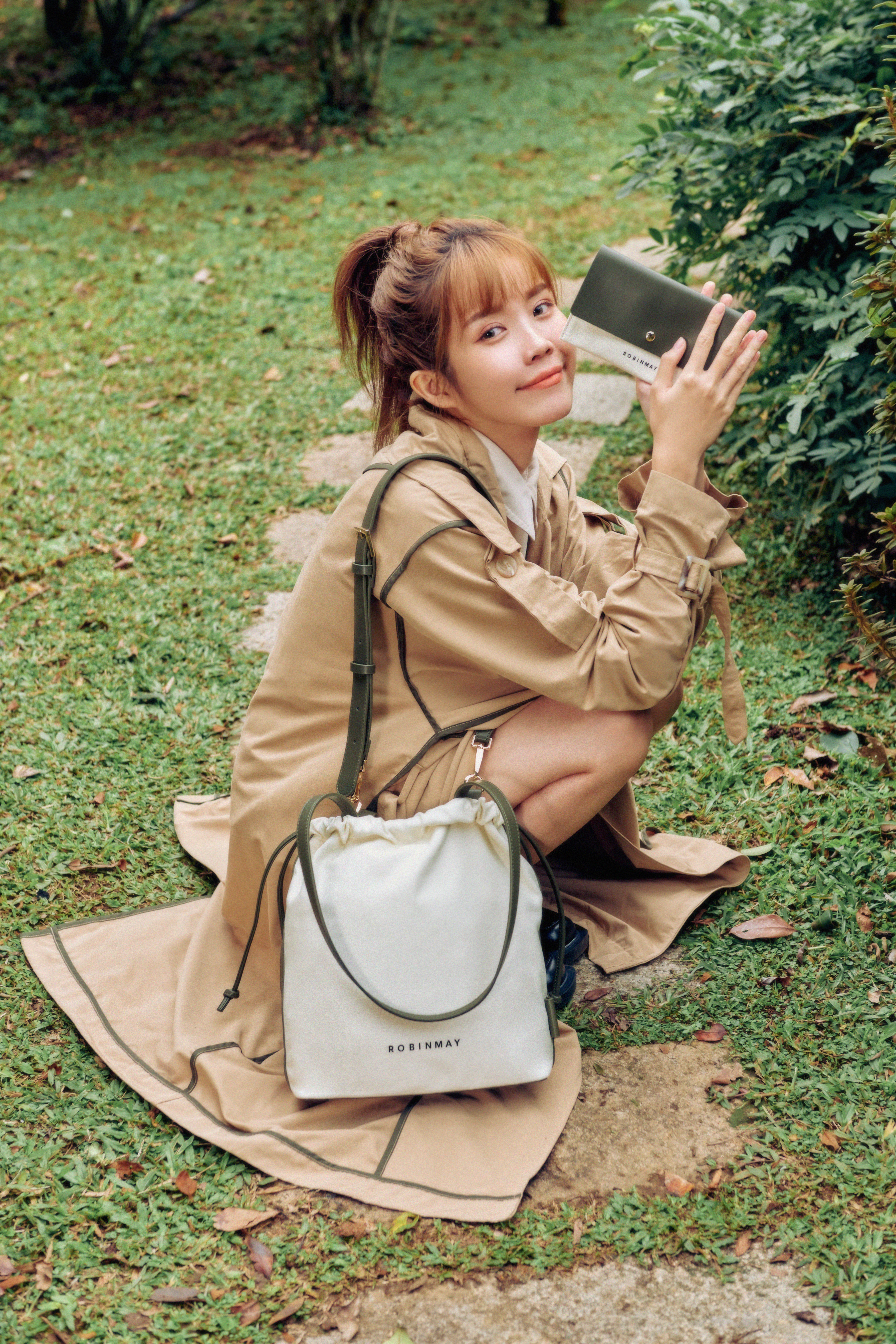 第一個登場是主打色「橄欖綠」