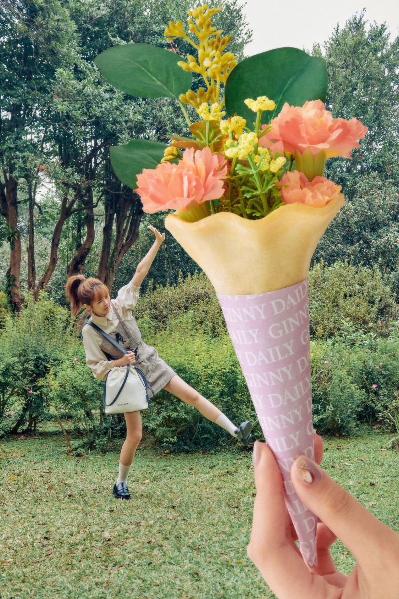 ROBINAMAY x GINNY DAILY