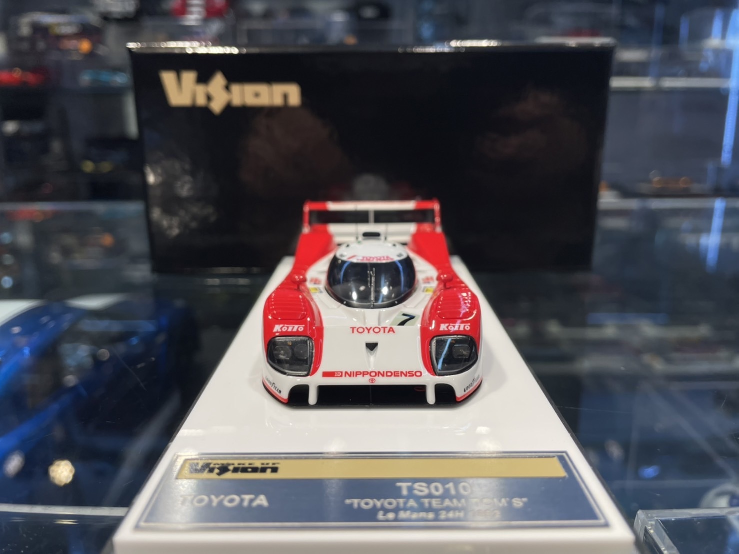 自動車 TOYOTA TS010 #7 DENSO LM '92 1/24 MakeUp VM223C Toyota TS010 e mans 24h 1992 #7 1/43