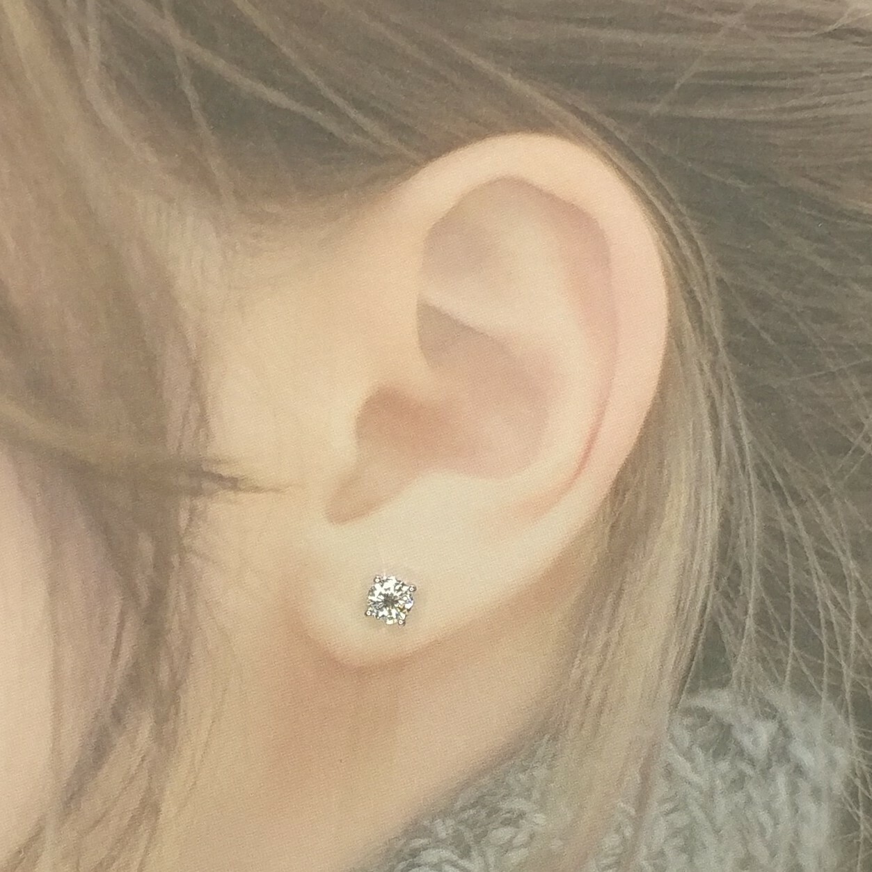 全新18K白金【主石1卡78份鑽石】4爪耳環