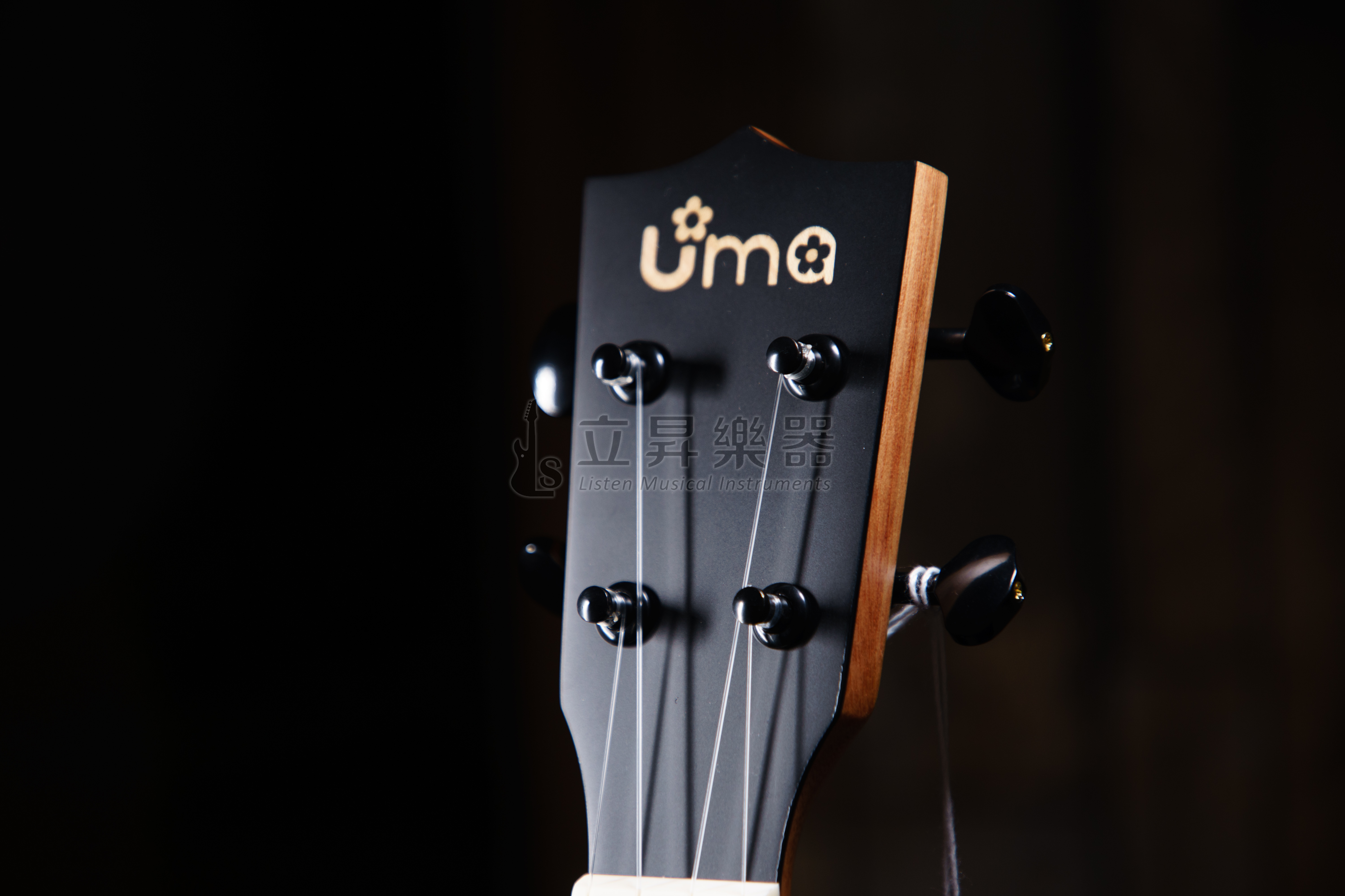 Uma UK-04C 23吋 烏克麗麗 相思木合板 附原廠黑色琴袋 UMA UKULELE 第 6 張圖片｜三峽烏克麗麗