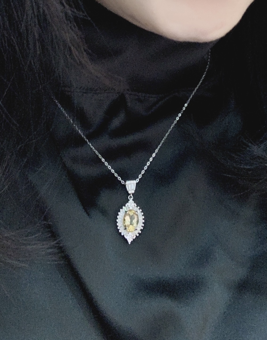 招財與愉悅丨黃水晶項墜丨十一月