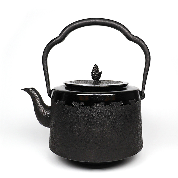 【岩鑄】利久磨 鐵壺1.8L