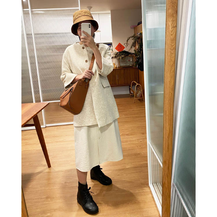 山巒疊影七分袖簡約大衣-水晶礦