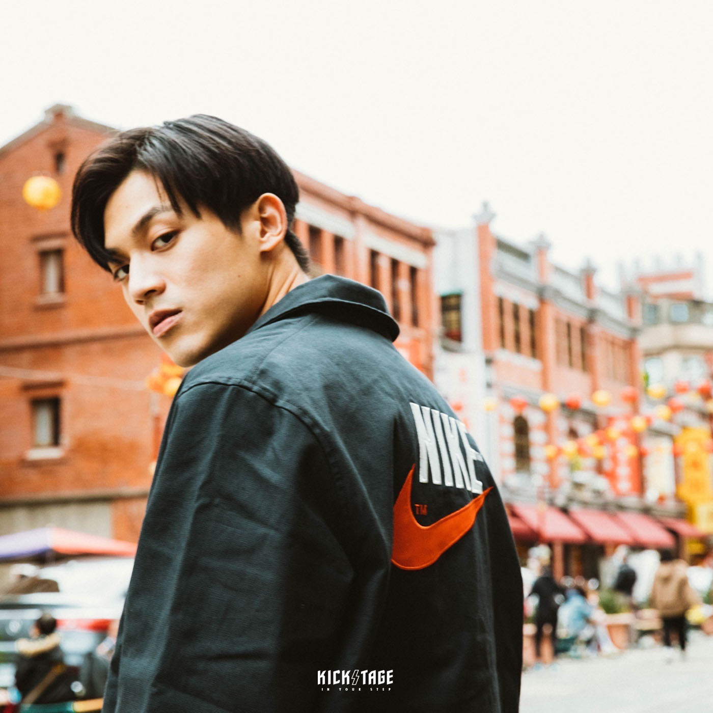 **特價商品售出不退換**男女款 NIKE NSW THERMA FIT 黑色 藍色 小Supreme 抽繩 鋪棉 棒球外套【DM5276-045】NIKEXSUP