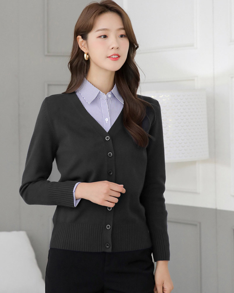 DEER.W 純色V領排釦針織外套 黑色