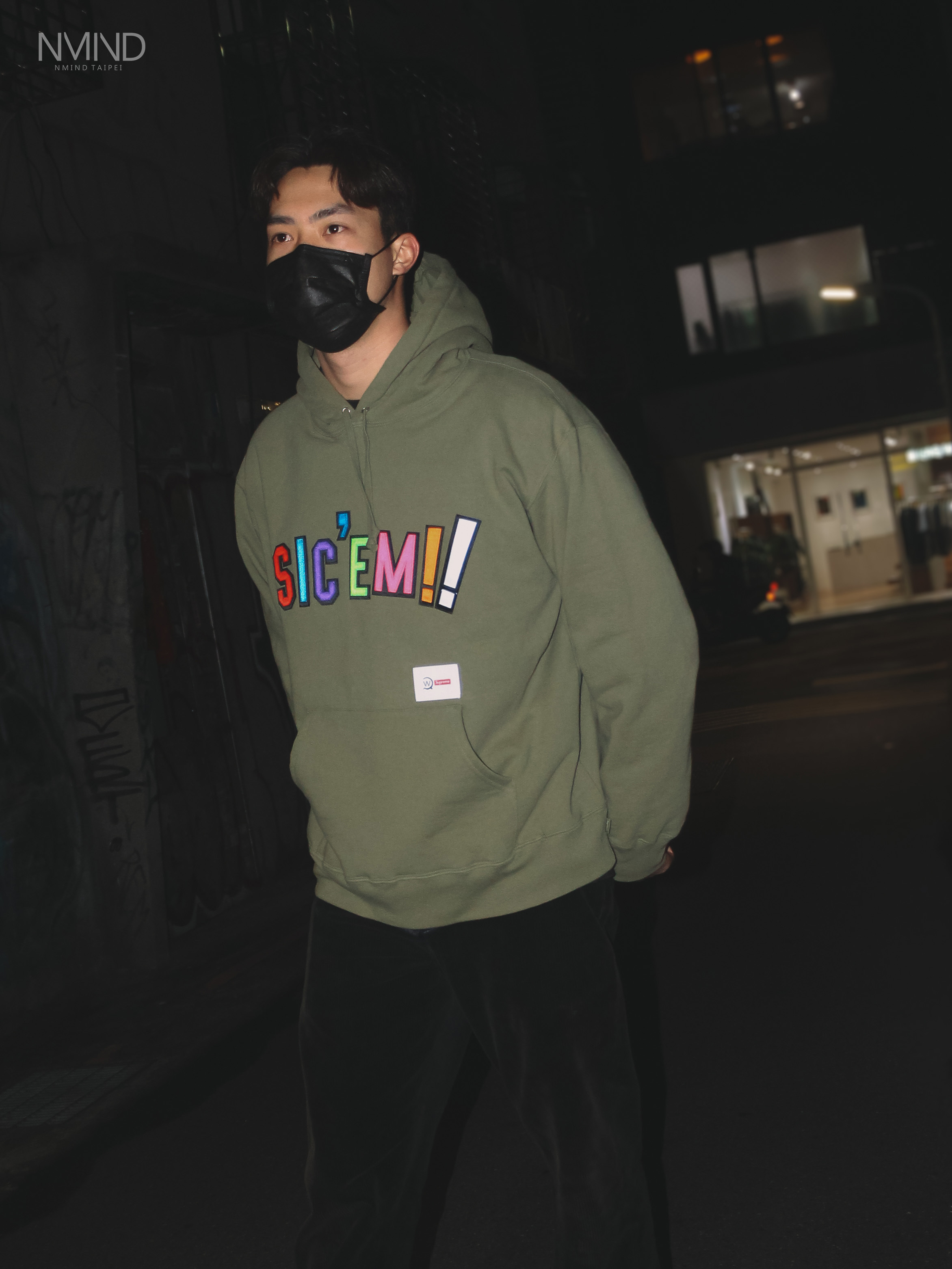 Supreme × WTAPS SIC’EM! HOODED パーカー ブラック