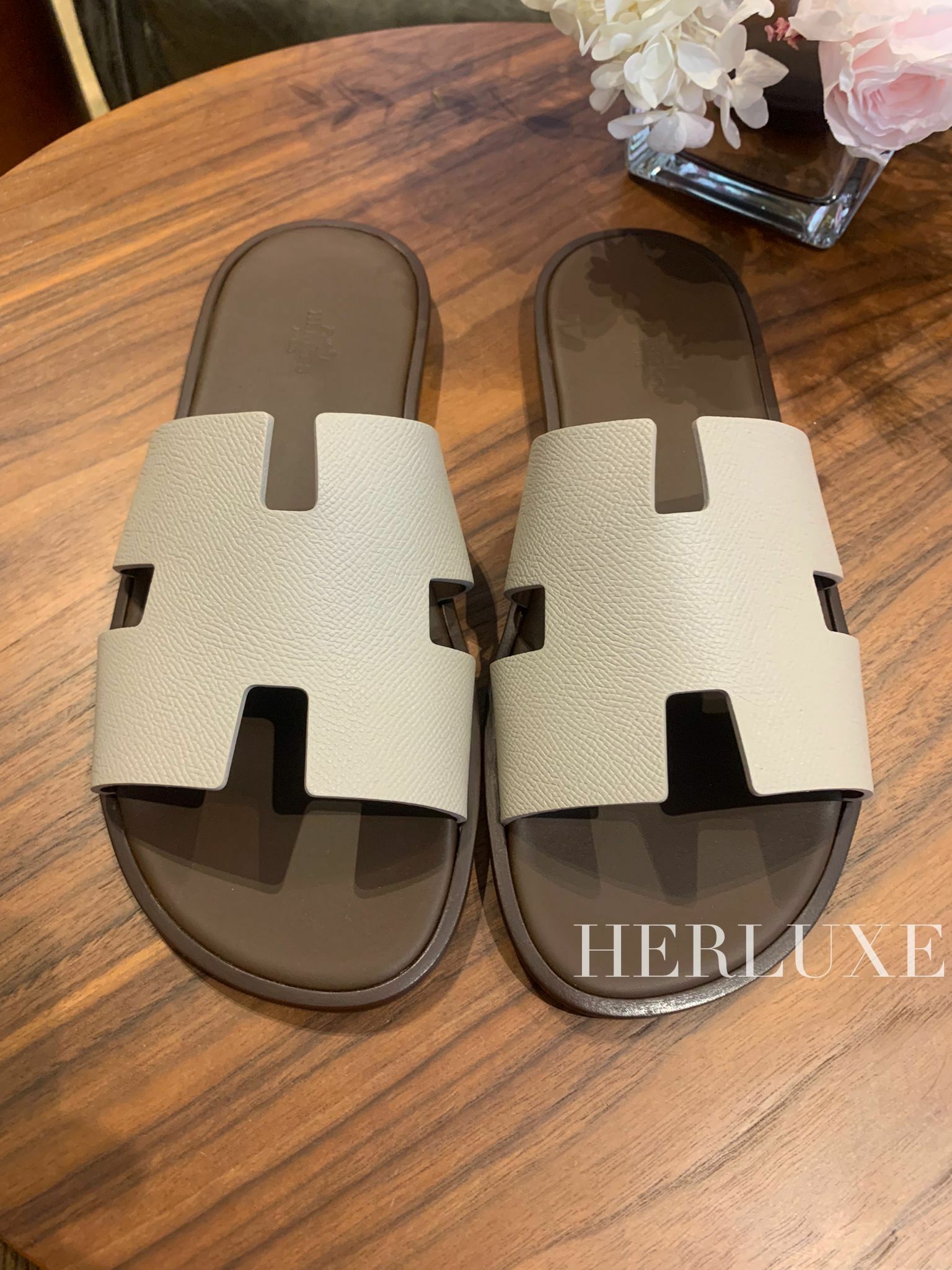 Izmir sandal marron acajou epsom (可預訂鞋碼)