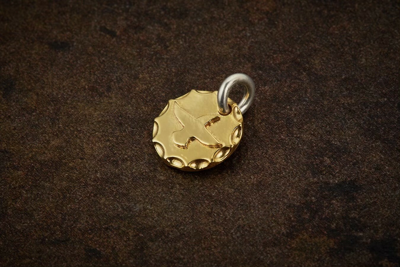 Corvus Metal 小金牌墜飾