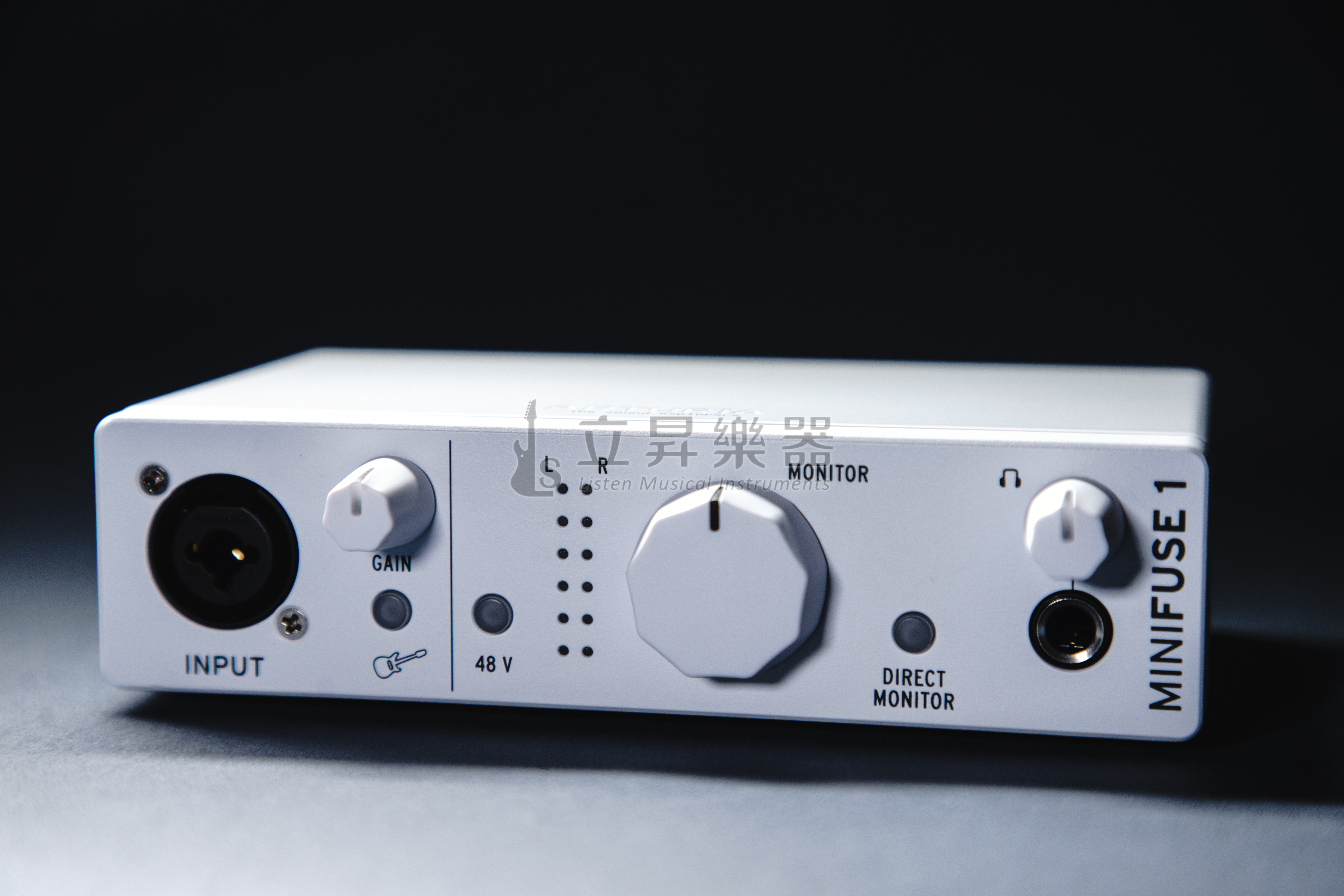 Arturia MiniFuse1 USB 便攜式 錄音介面 一進二出 黑白雙色可選