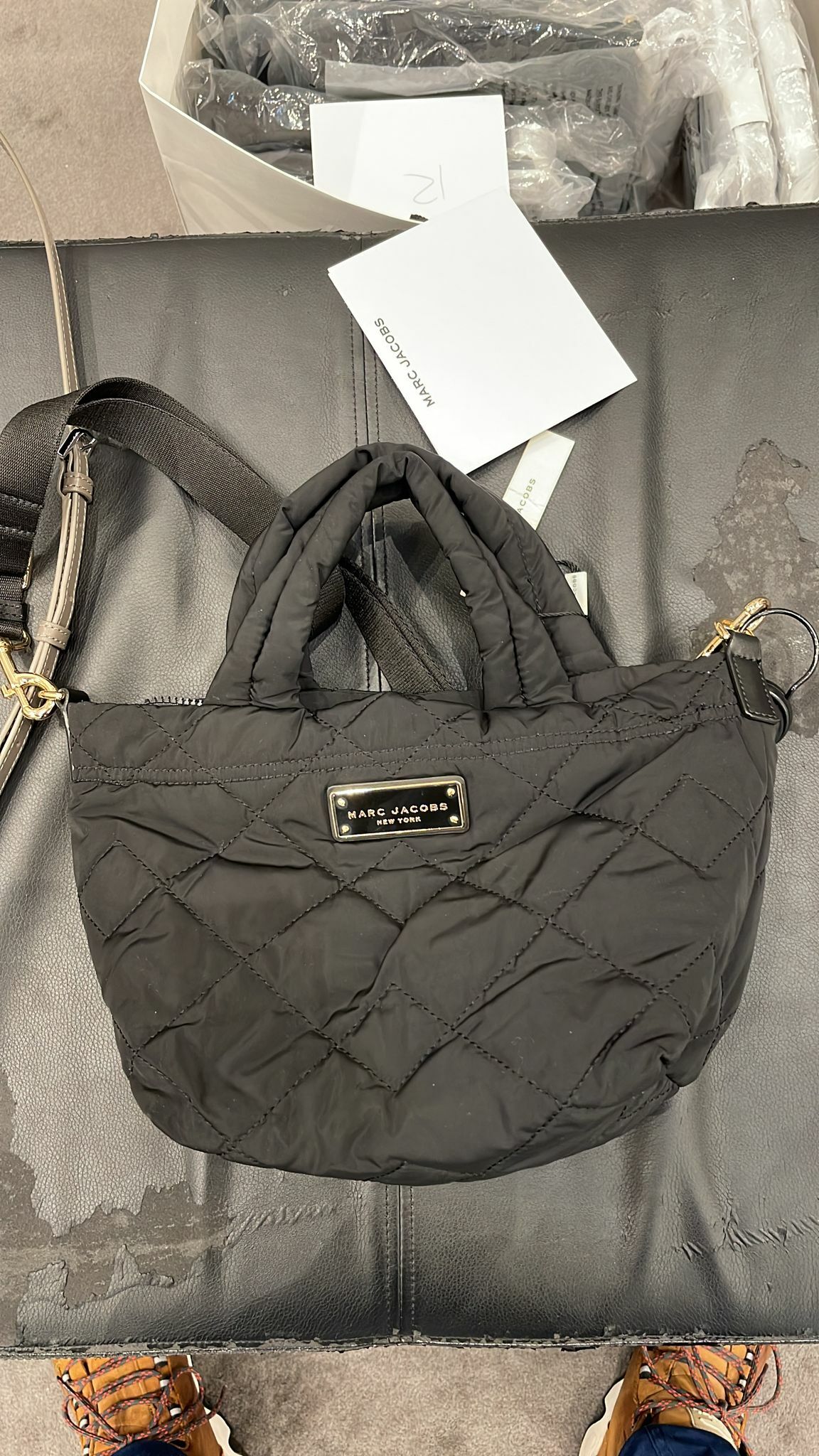 MARC JACOBS QUILTED SLING BAG WITH HANDLE