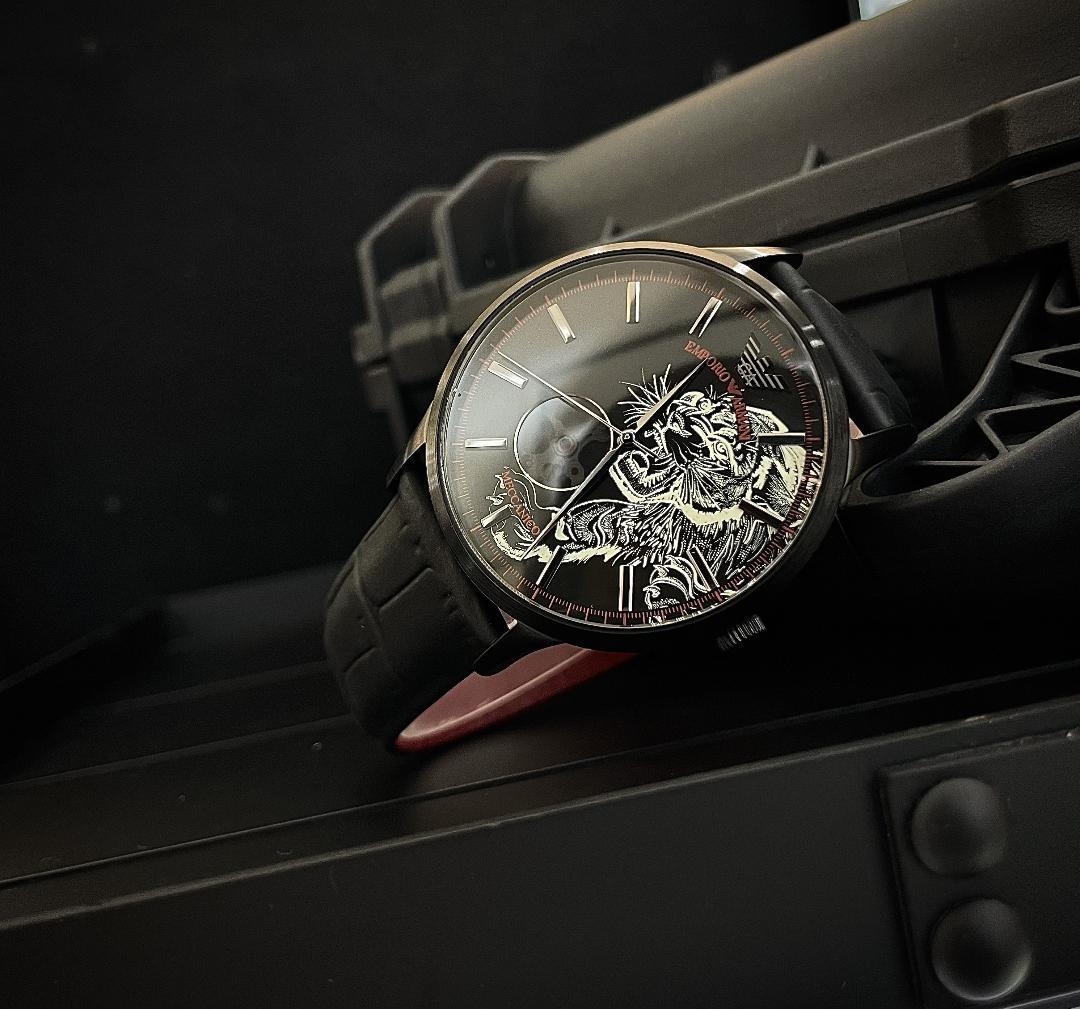 【EMPORIO ARMANI】虎虎生風鏤空機械腕錶 AR60046 (43mm)  現代鐘錶