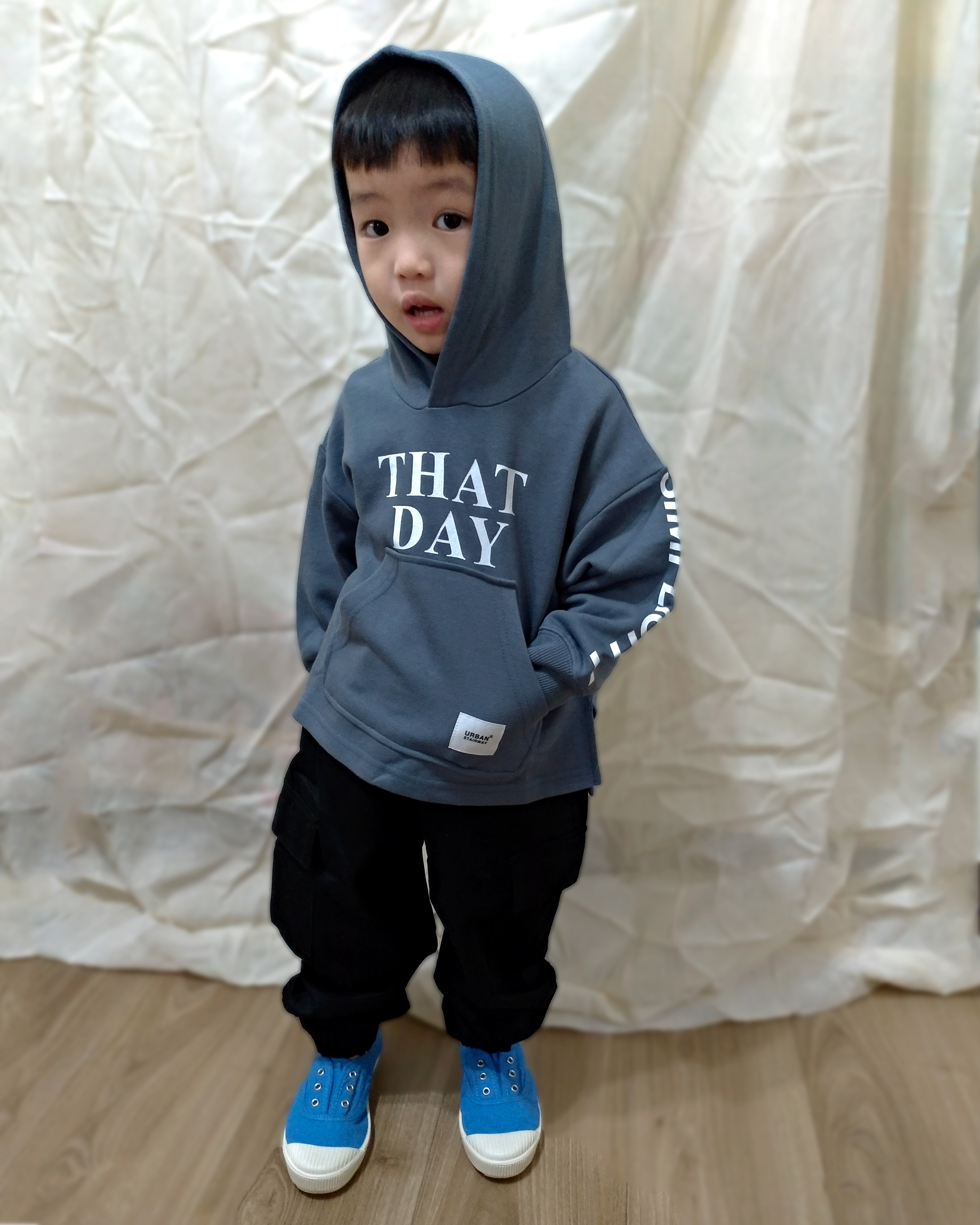 日本GENERATOR CASUAL「THAT DAY」口袋連帽衛衣 (藍灰色，90-100) 911705