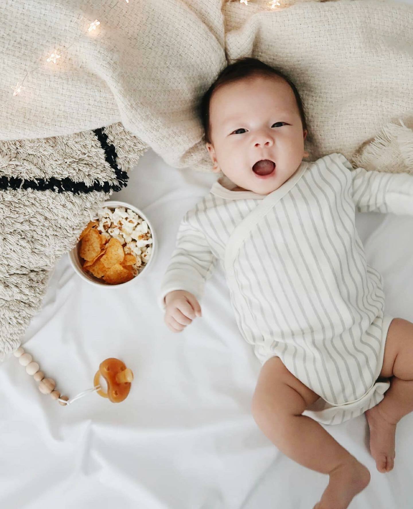 PEHR - 有機棉條紋長袖包屁衣 Kimono（Pebble Grey）