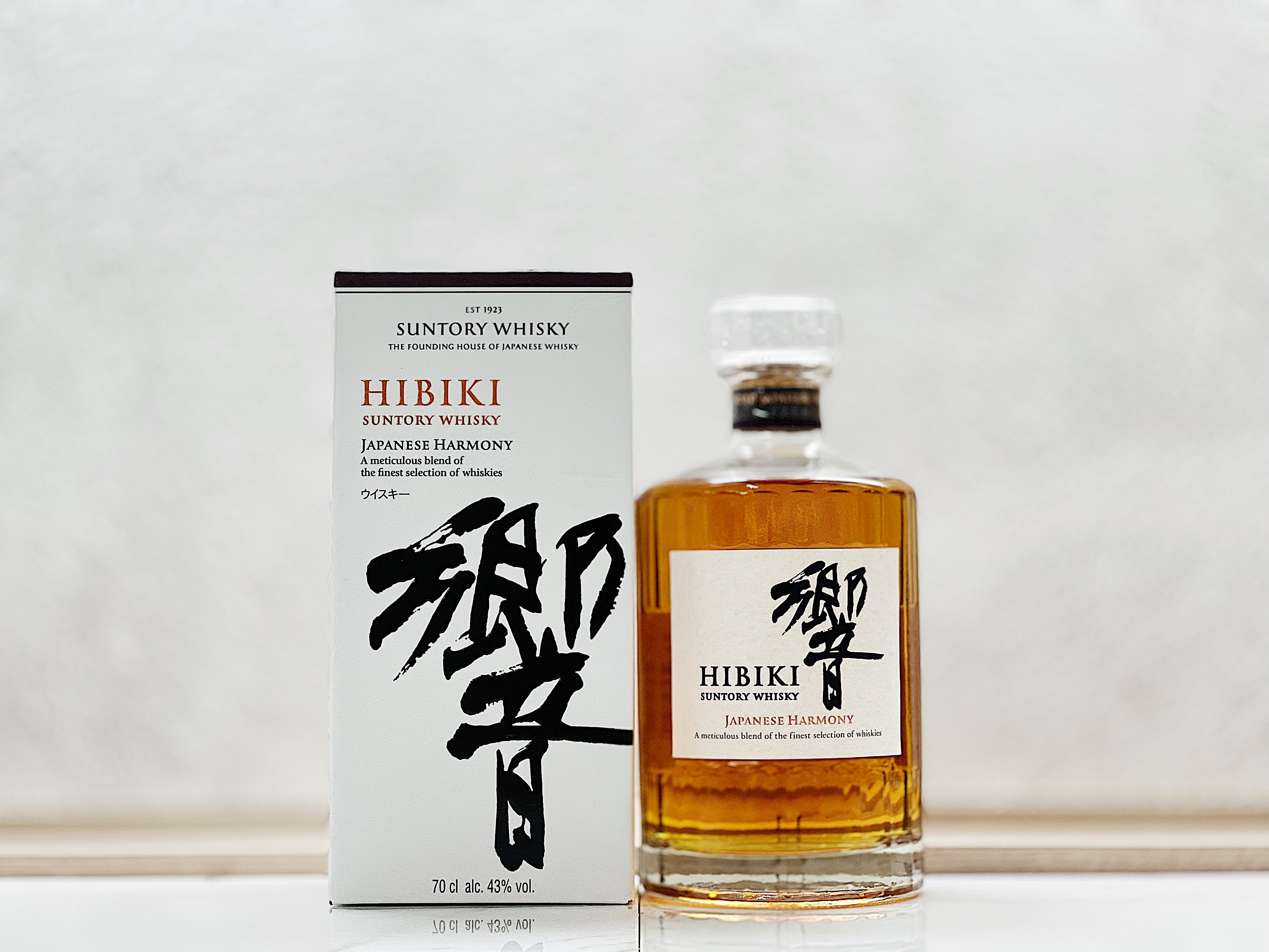 響 Hibiki Suntory Whisky Japanese Harmony