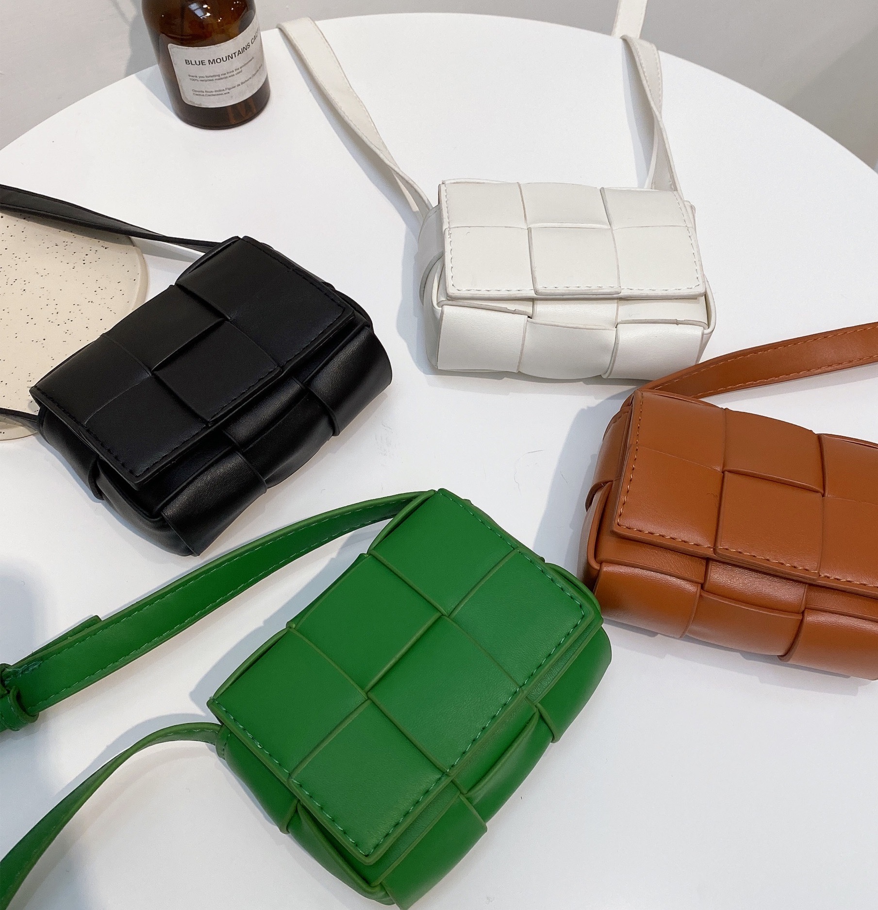 MINI皮革編織小包/五色