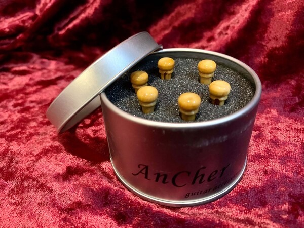 弦墨 弦墨 HsienMo 駱駝骨系列 弦釘 第 3 張圖片｜三峽吉他 / Bass