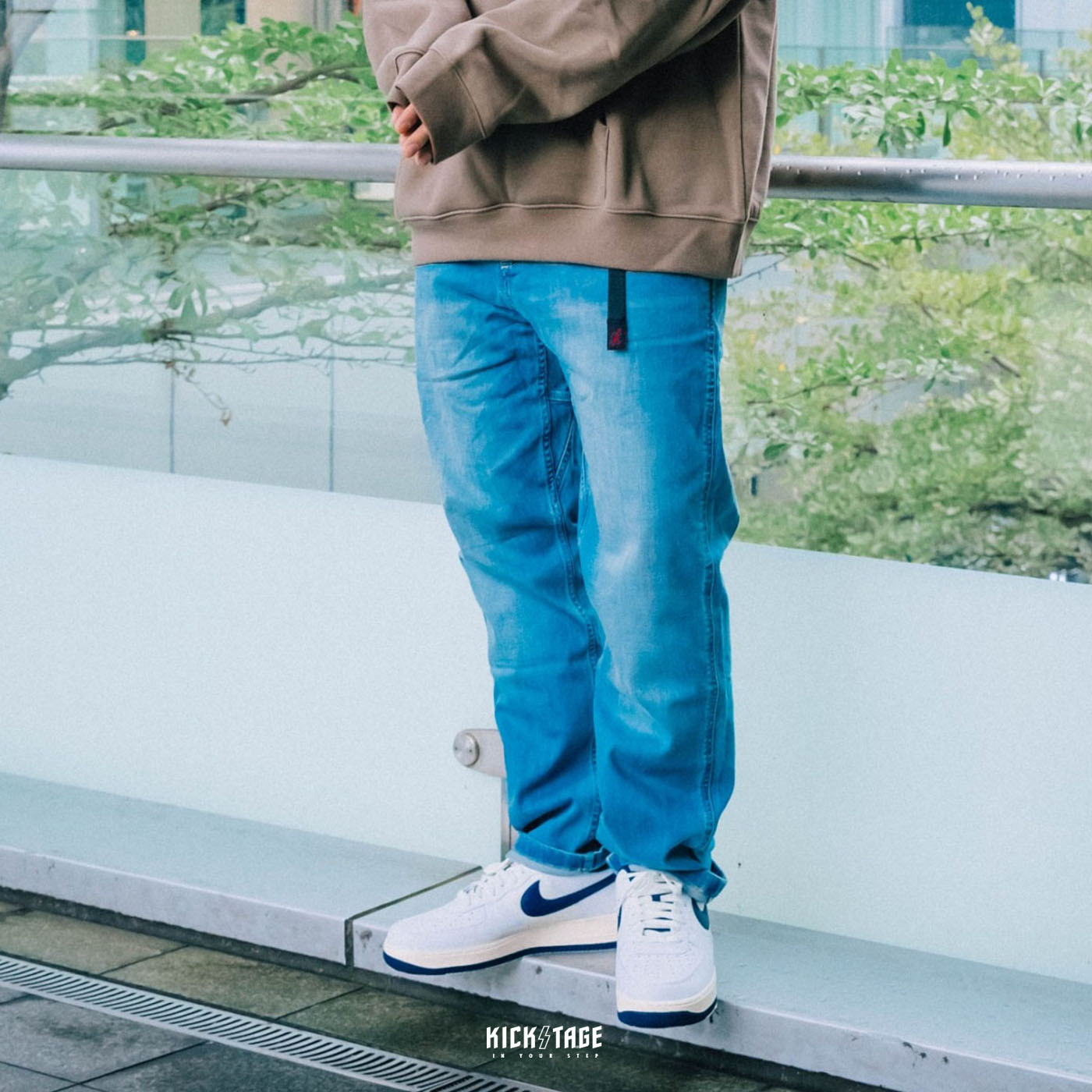 **特價商品售出不退換**GRAMICCI DENIM NN-PANTS JUST CUT 淺牛仔 丹寧 牛仔 腰帶 窄管 修身 長褲【8817-DEJ-MU】