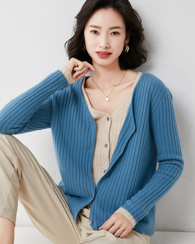 DEER.W V領坑條針織外套上衣 藍色