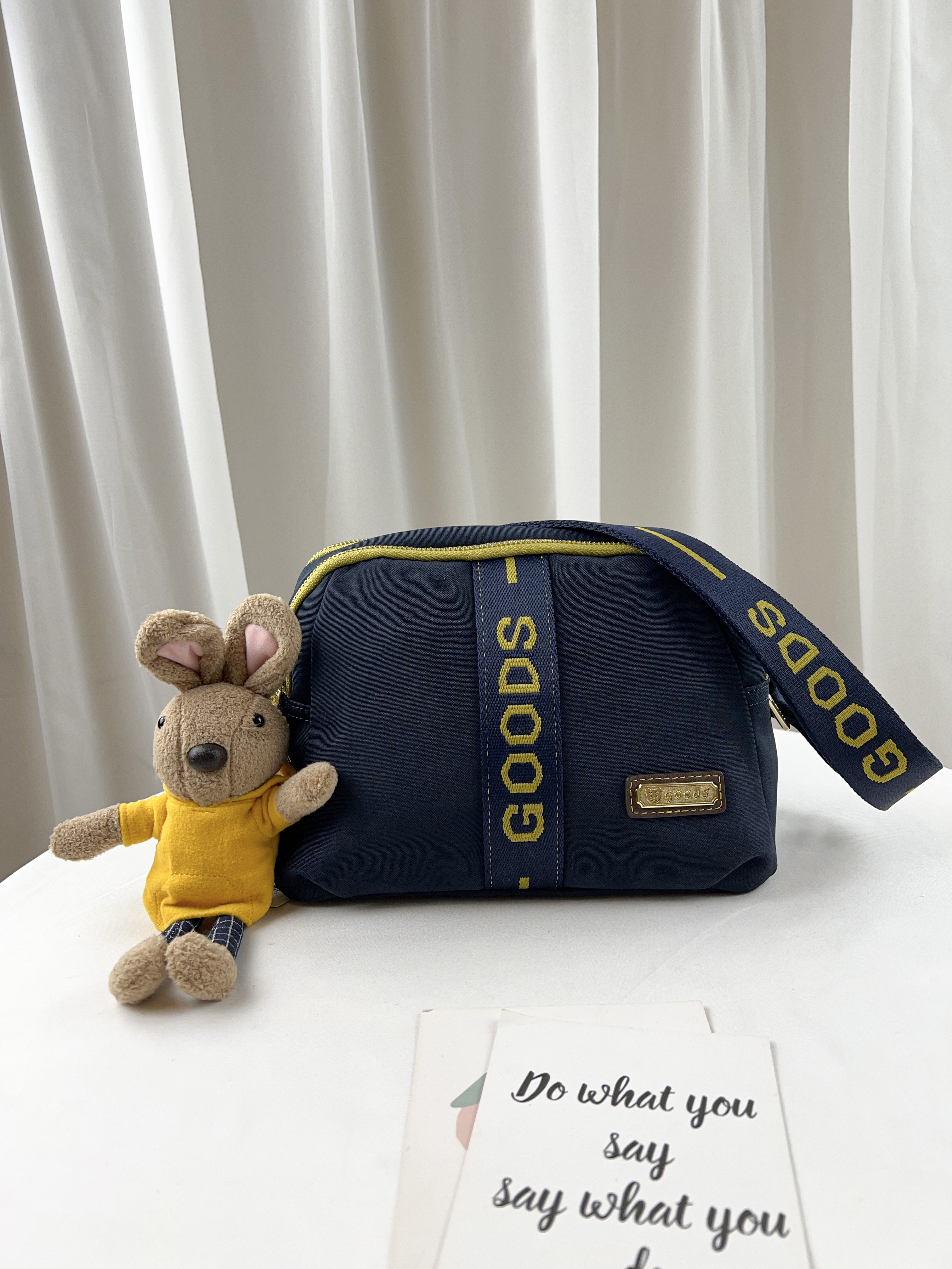 GOODS 織帶黃藍 丹寧防潑水側背包 附小熊吊飾 #2761