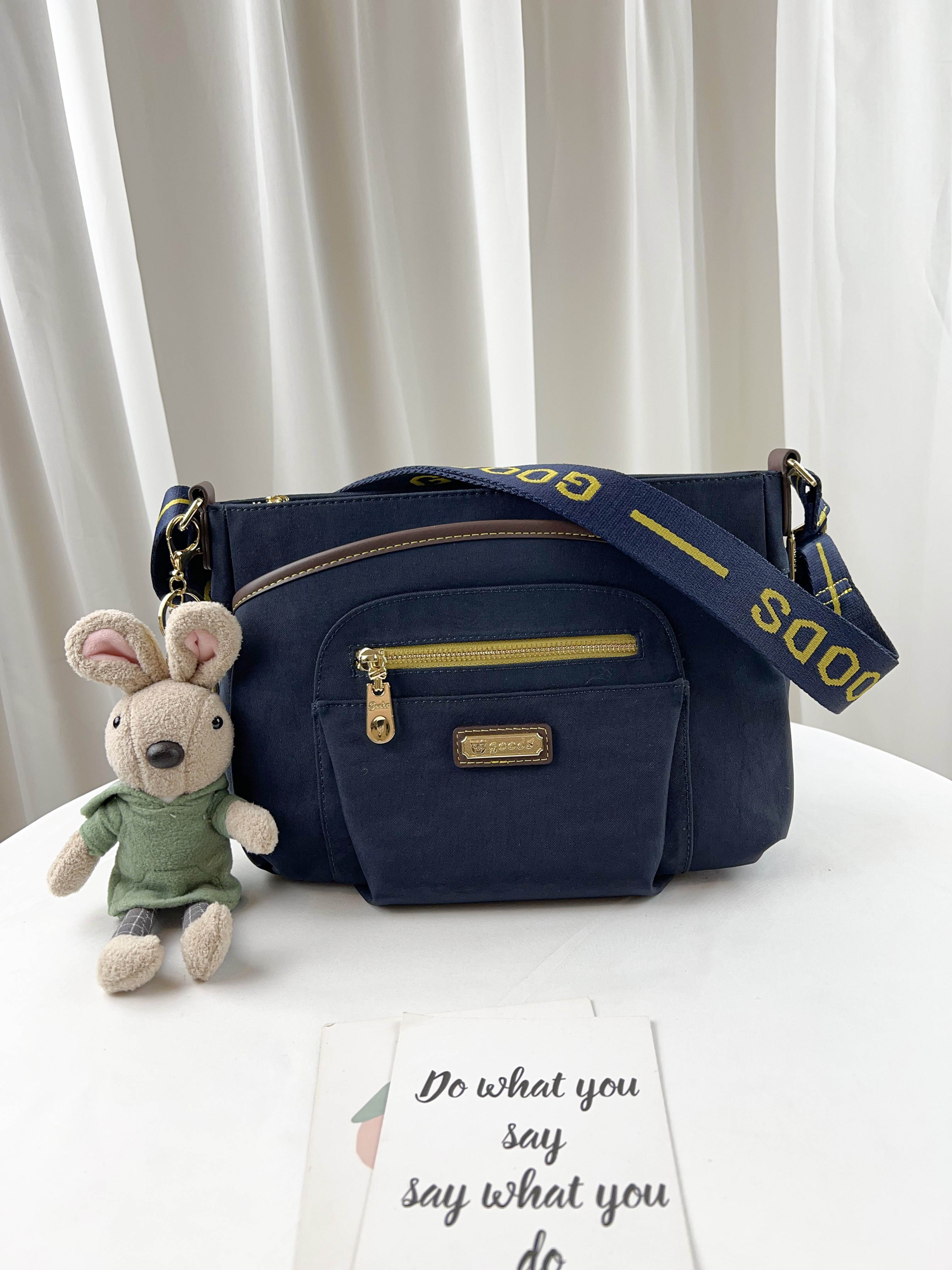 GOODS 織帶黃藍 丹寧防潑水側背包 附小熊吊飾 #2237