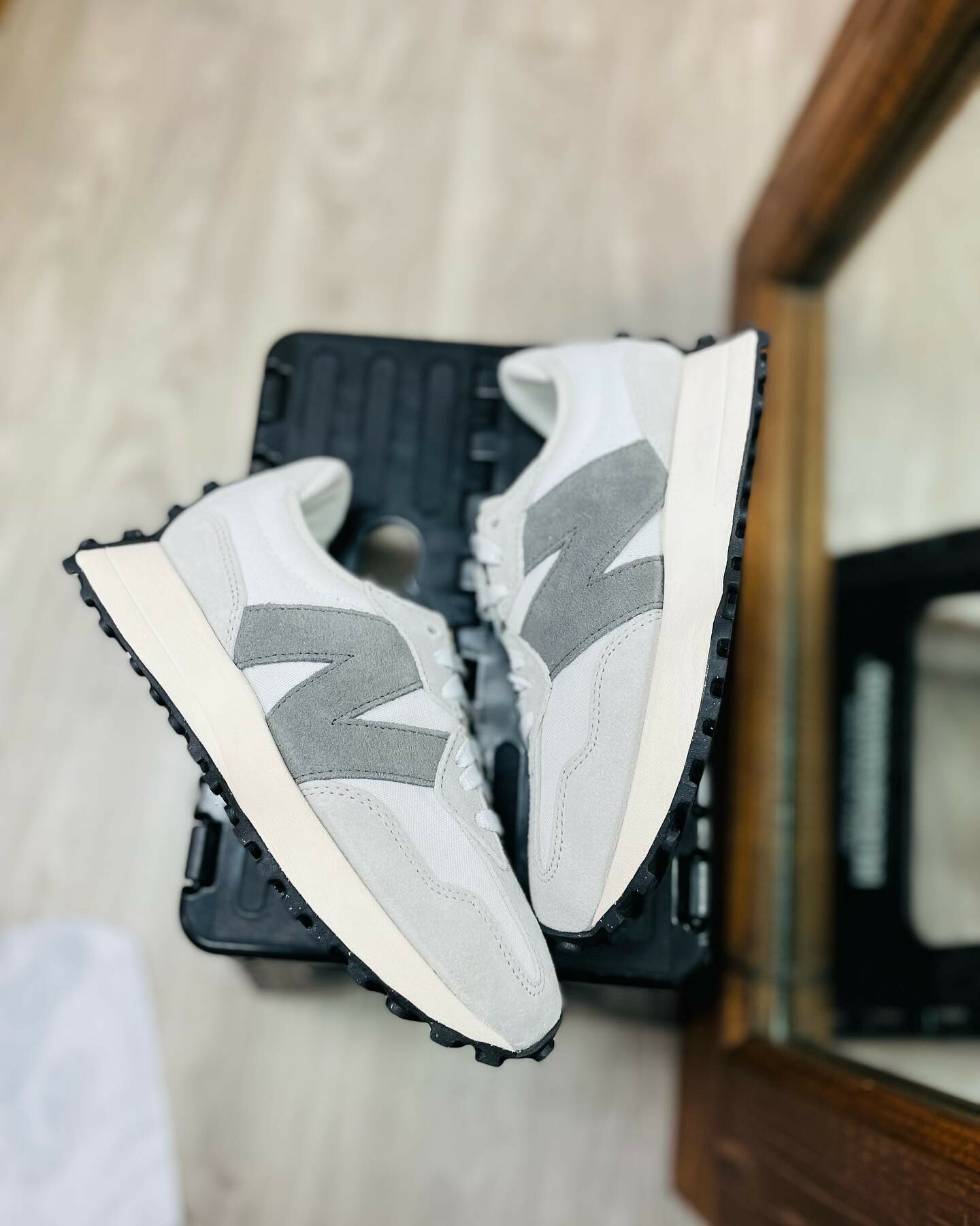 {現貨} New Balance MS327WE