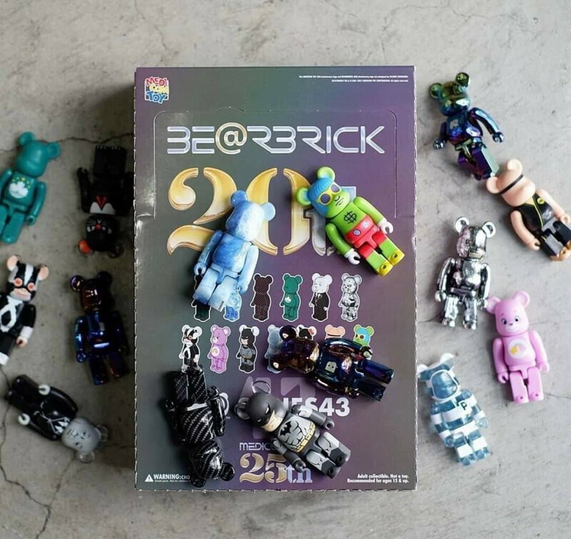 BE@RBRICK 43rd Generation Box Drawer Kubrick Bear Blind Box THANK YOU FOR THE 20TH ANNIVERSARY SERIES  （原盒）
