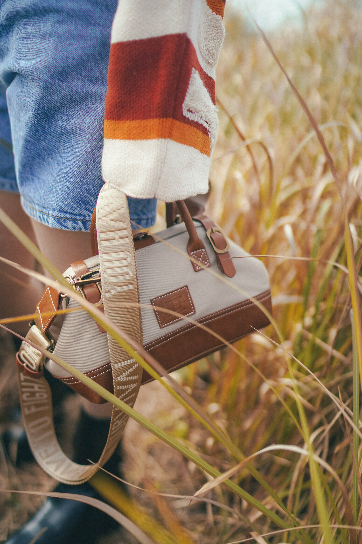 【Just Africa】輕便兩用相機袋