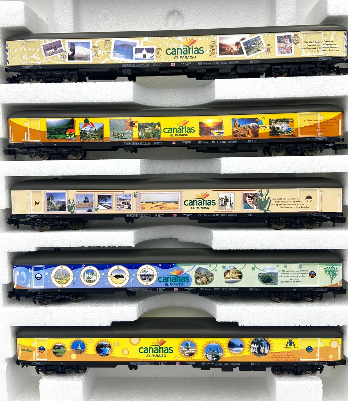 Arnold 0320 N scale German Canariar Painted Passenger car