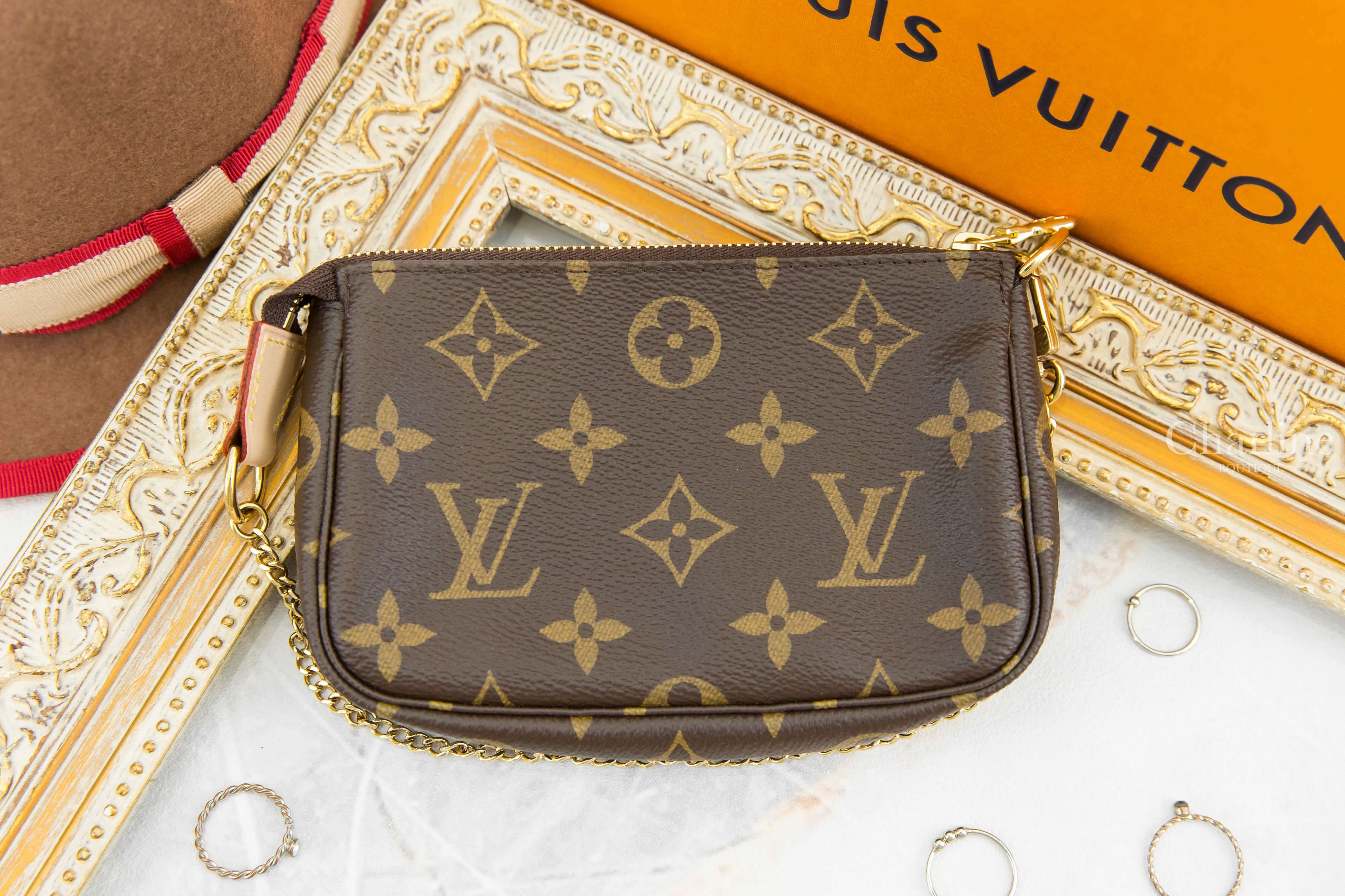 Louis Vuitton Mini Pochette Accessoires 咖啡色老花迷你手袋鏈帶包-Charline Boutique 精品代購
