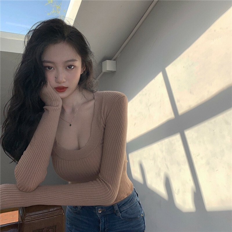 大U領和身針織上衣(黑/白/藍/杏/咖)