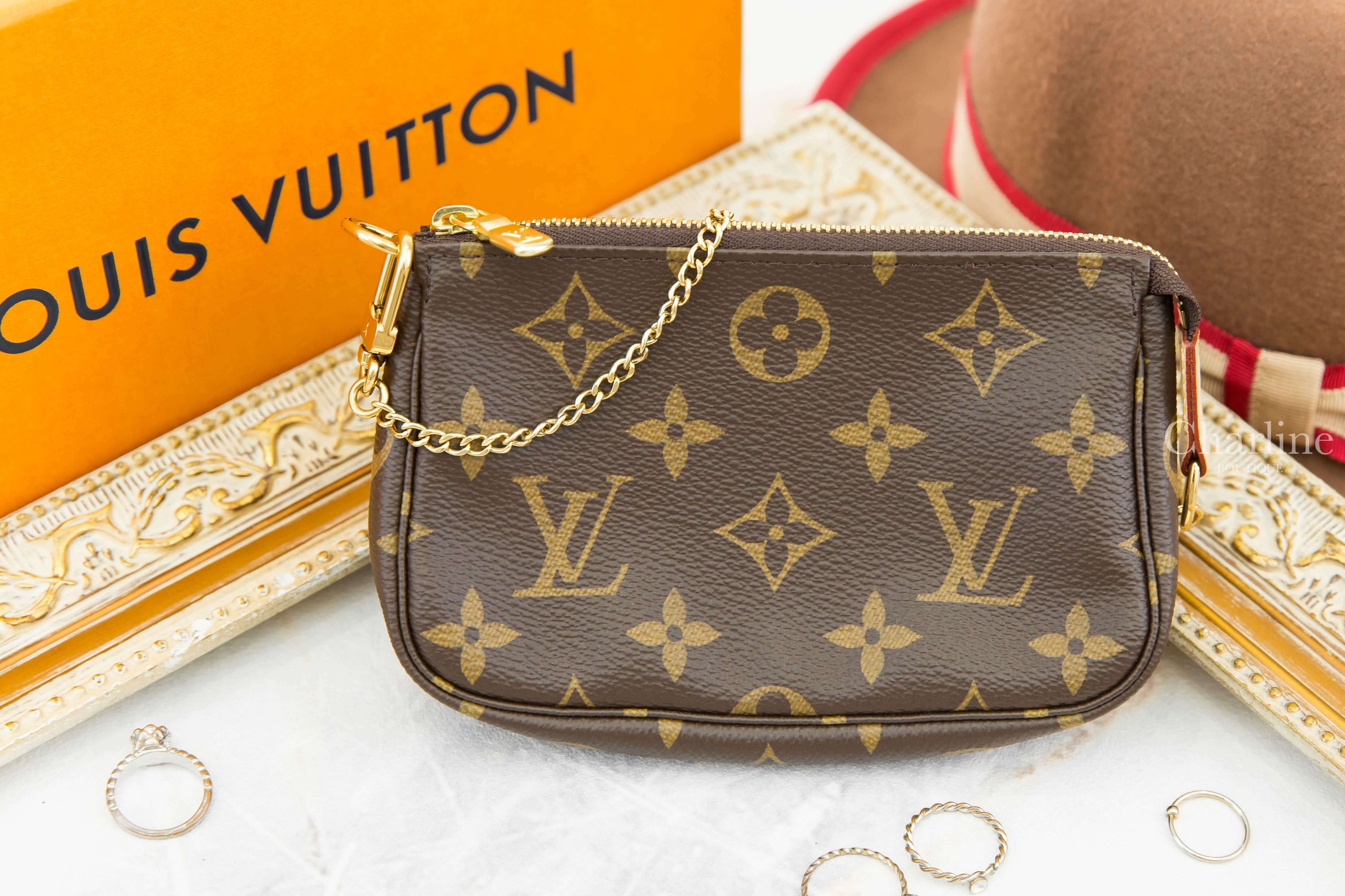 Louis Vuitton Mini Pochette Accessoires 咖啡色老花迷你手袋鏈帶包-Charline Boutique 精品代購