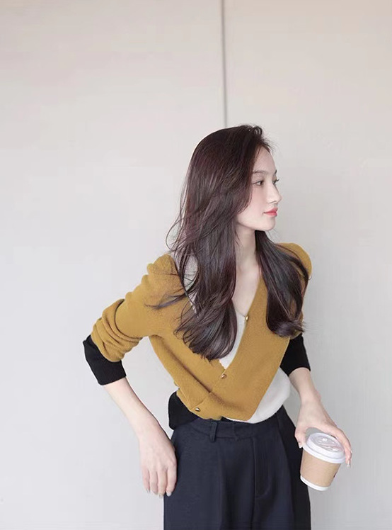 羊毛薄針織 撞色V領上(黑/薑黃)
