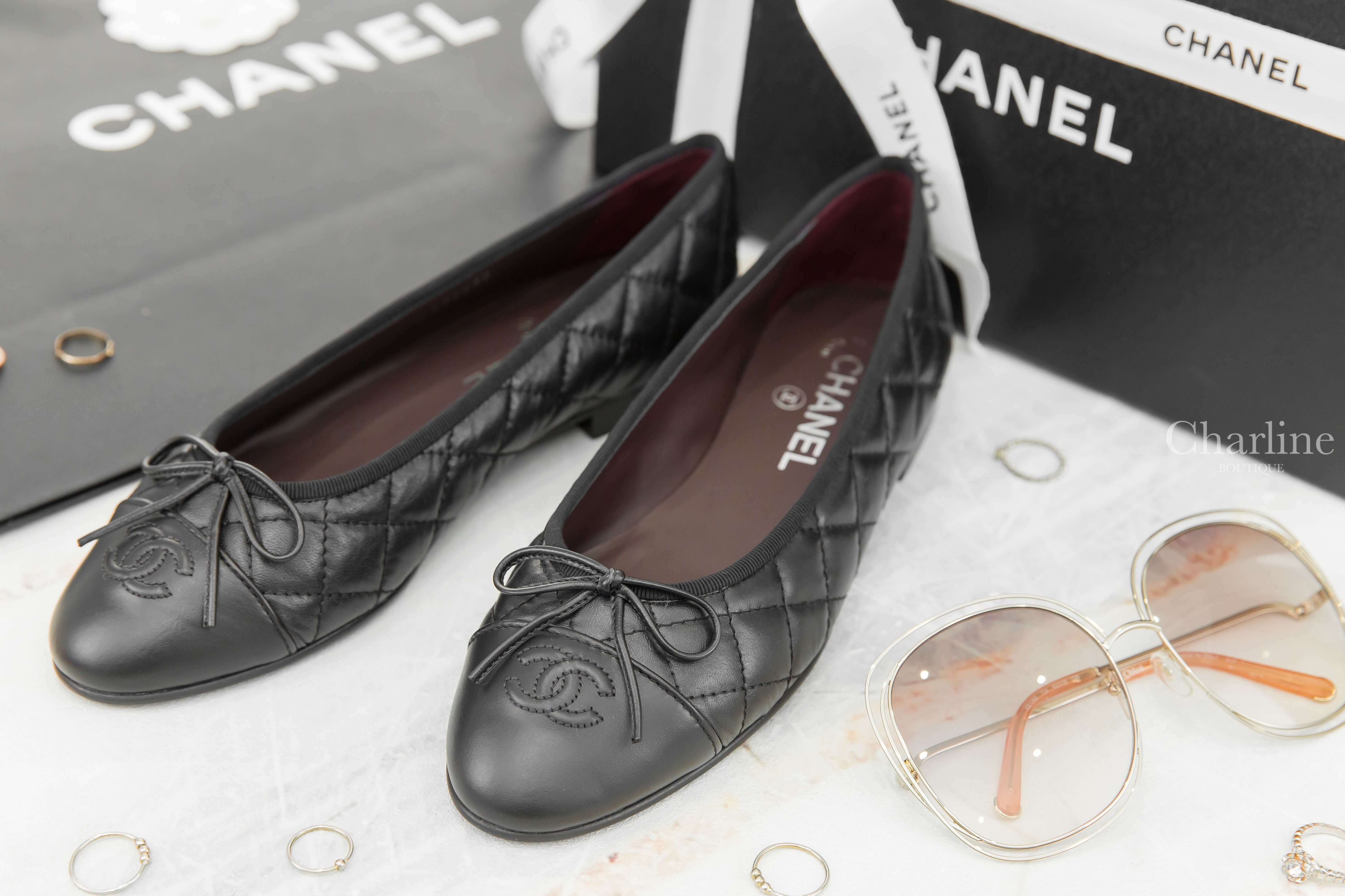 Chanel Flats 黑/黑CC蝴蝶結仿舊牛皮菱格紋芭蕾平底舞鞋-Charline Boutique 精品代購