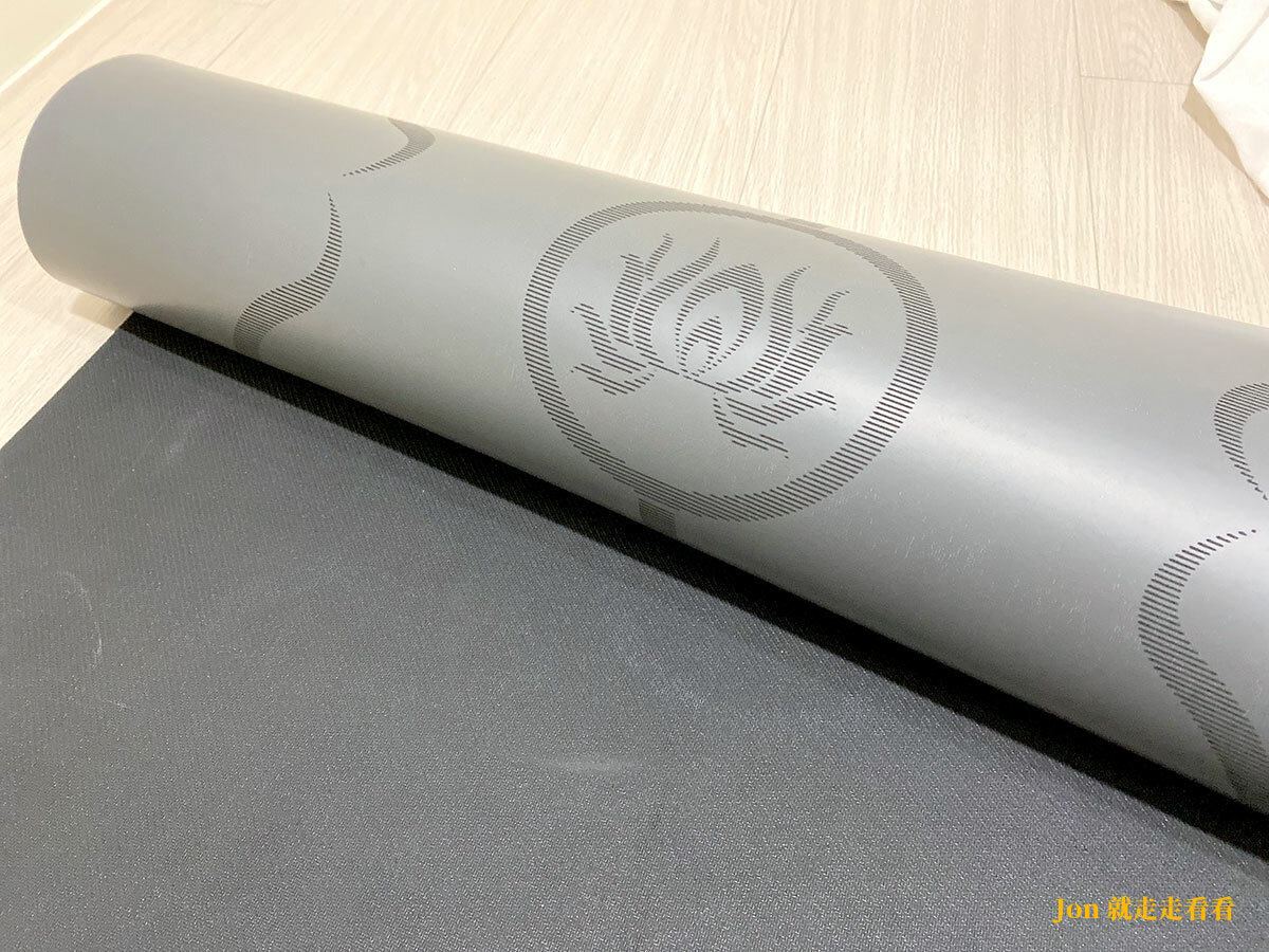 JON就走走看看 推薦倍麗森瑜珈墊+專利拉背器，持續運動才是保護身體最好的方法